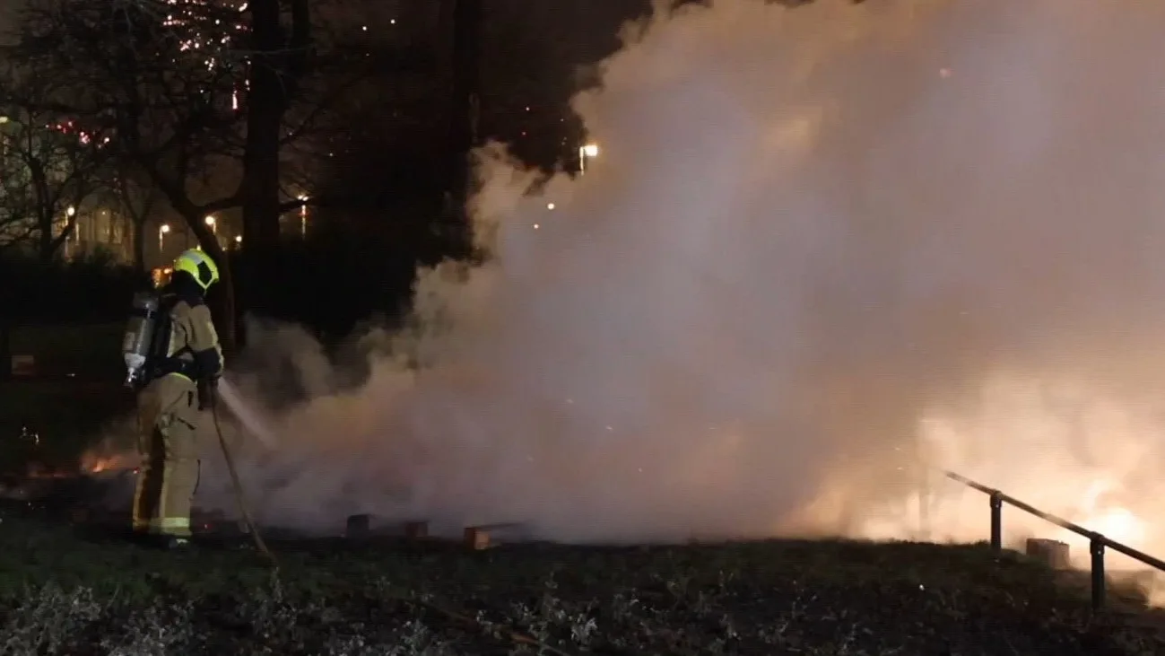 Politie maakt zich zorgen over geweld tegen hulpverleners tijdens jaarwisseling