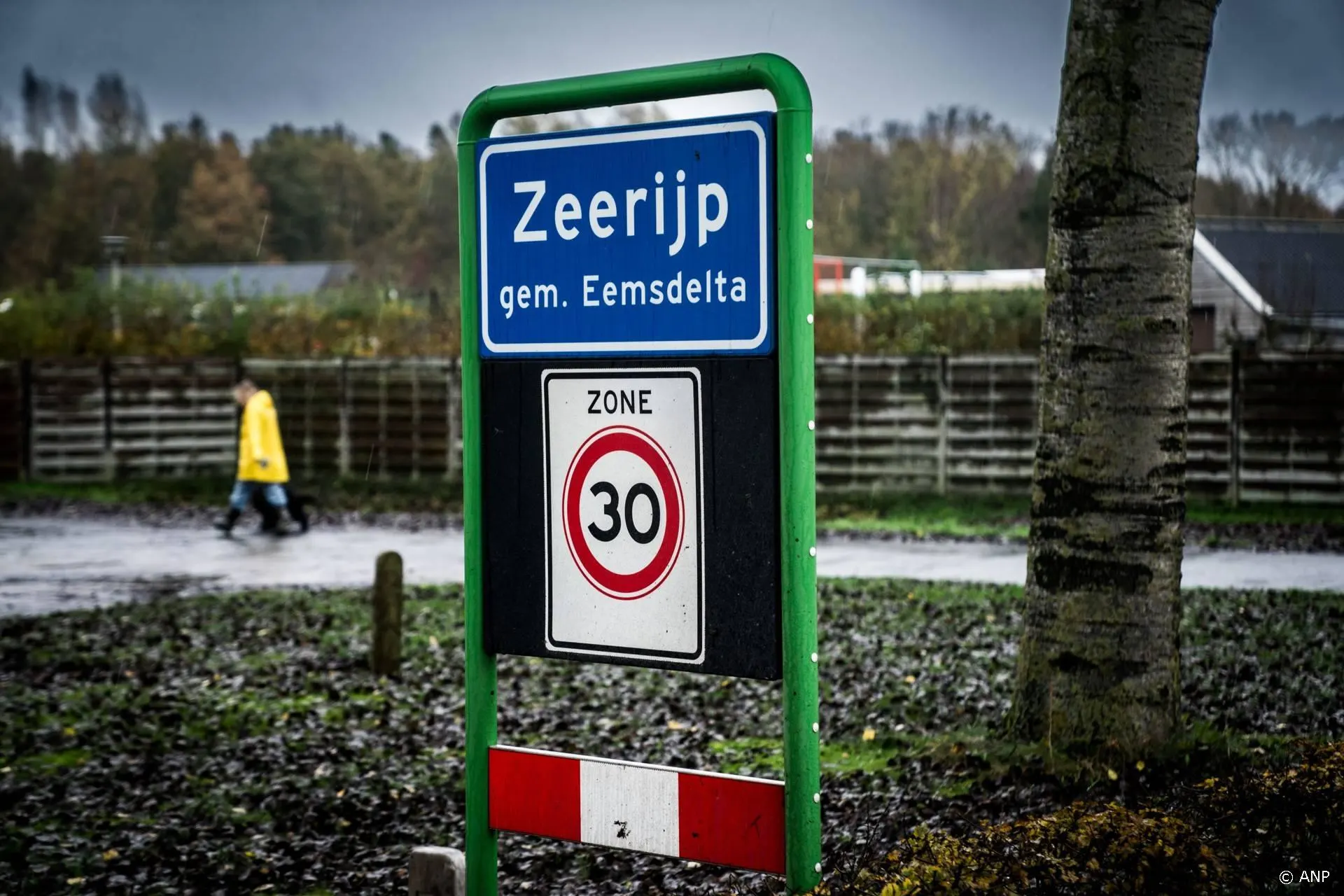 Eindstand van 3346 schademeldingen na aardbeving in Groningse Zeerijp 