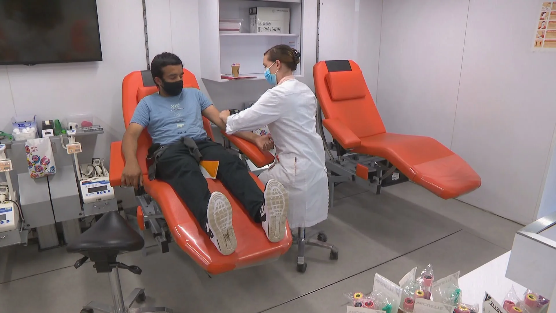 Sanquin en Almeerse moskee slaan handen ineen voor grote bloeddonatie: 'Zo veel mogelijk levens redden'