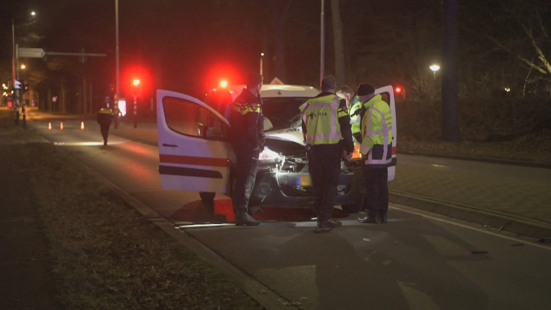 Hond overleden bij aanrijding in Best, zijn baasje raakt zwaar gewond