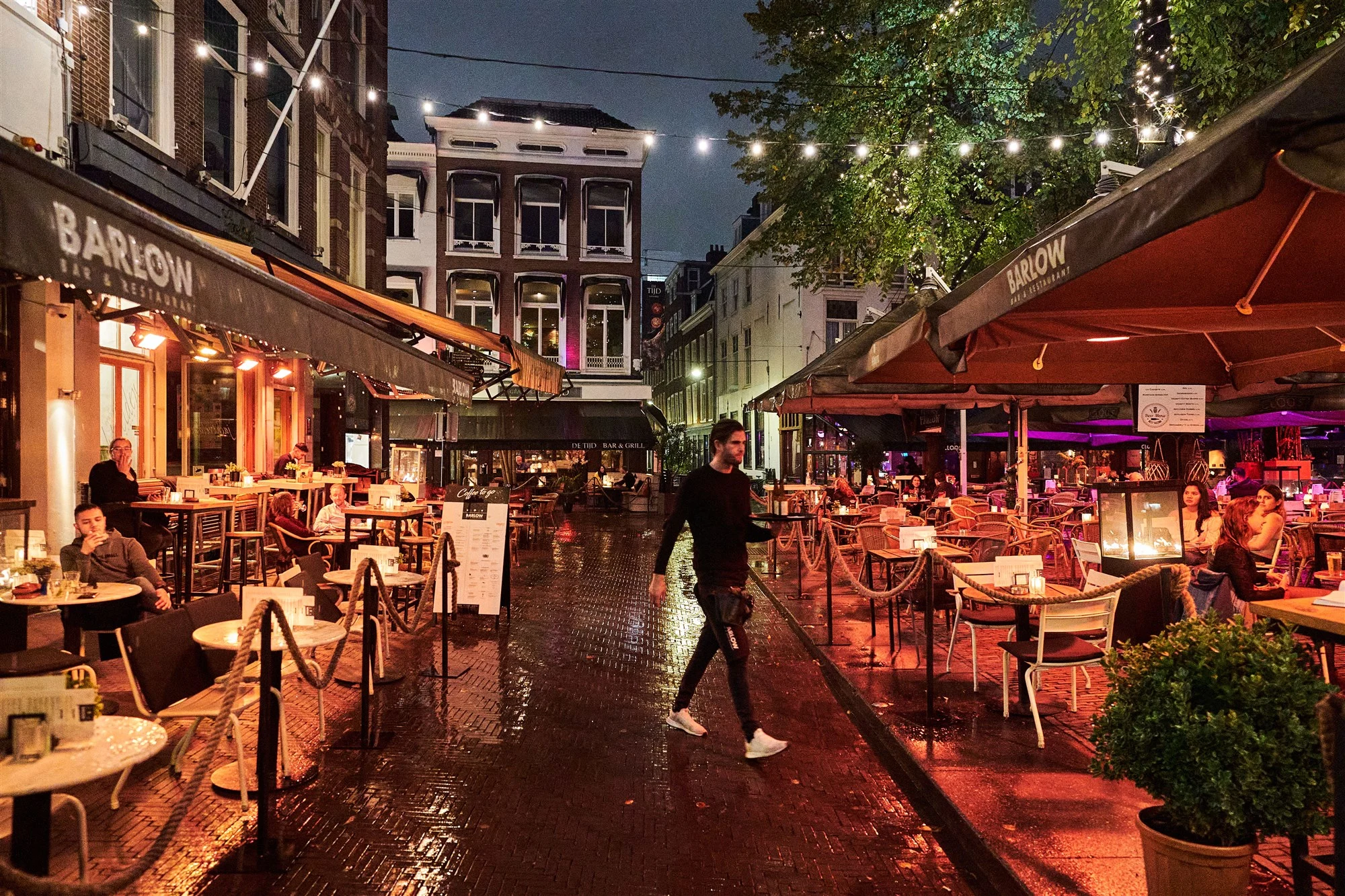 'Horecapersoneel test het meest positief op corona'