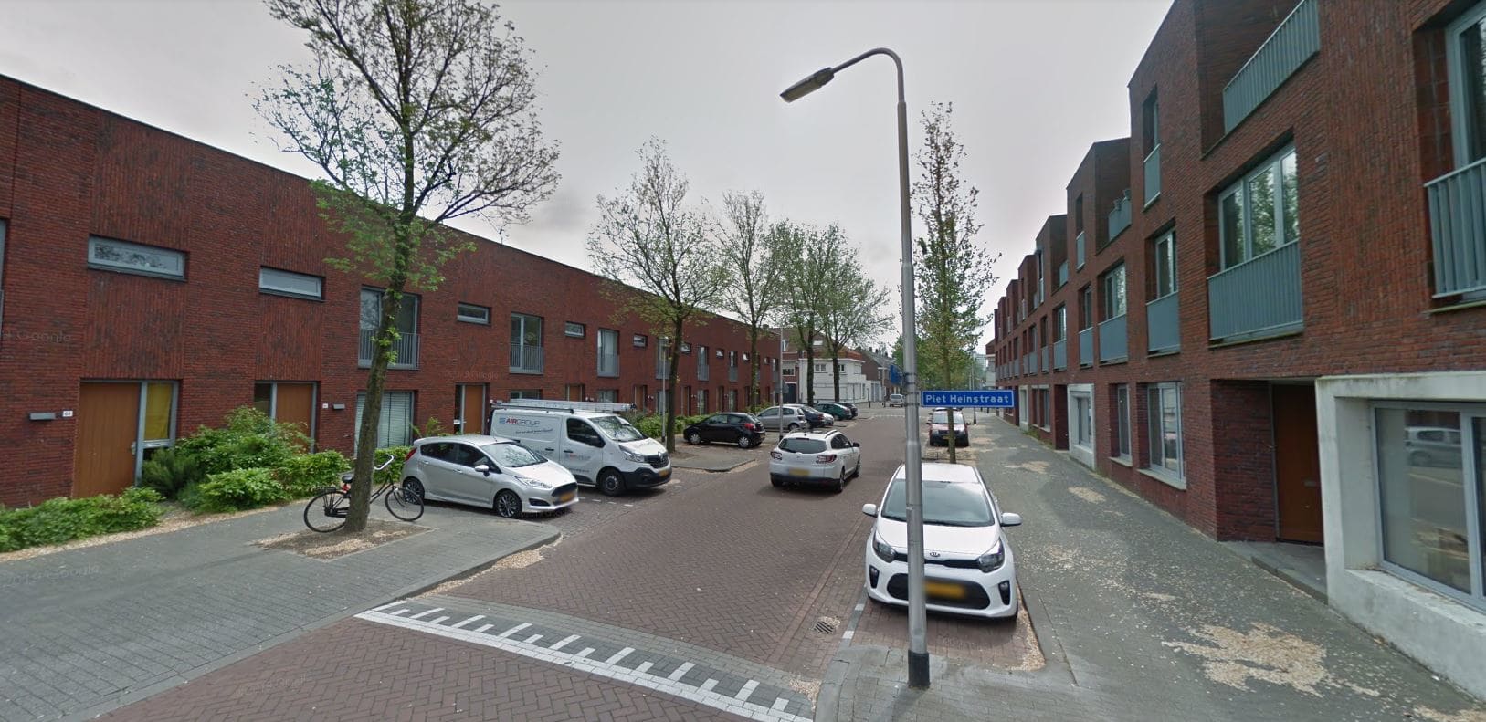 Tiener gewond geraakt bij steekpartij in Tilburg en naar het ziekenhuis gebracht