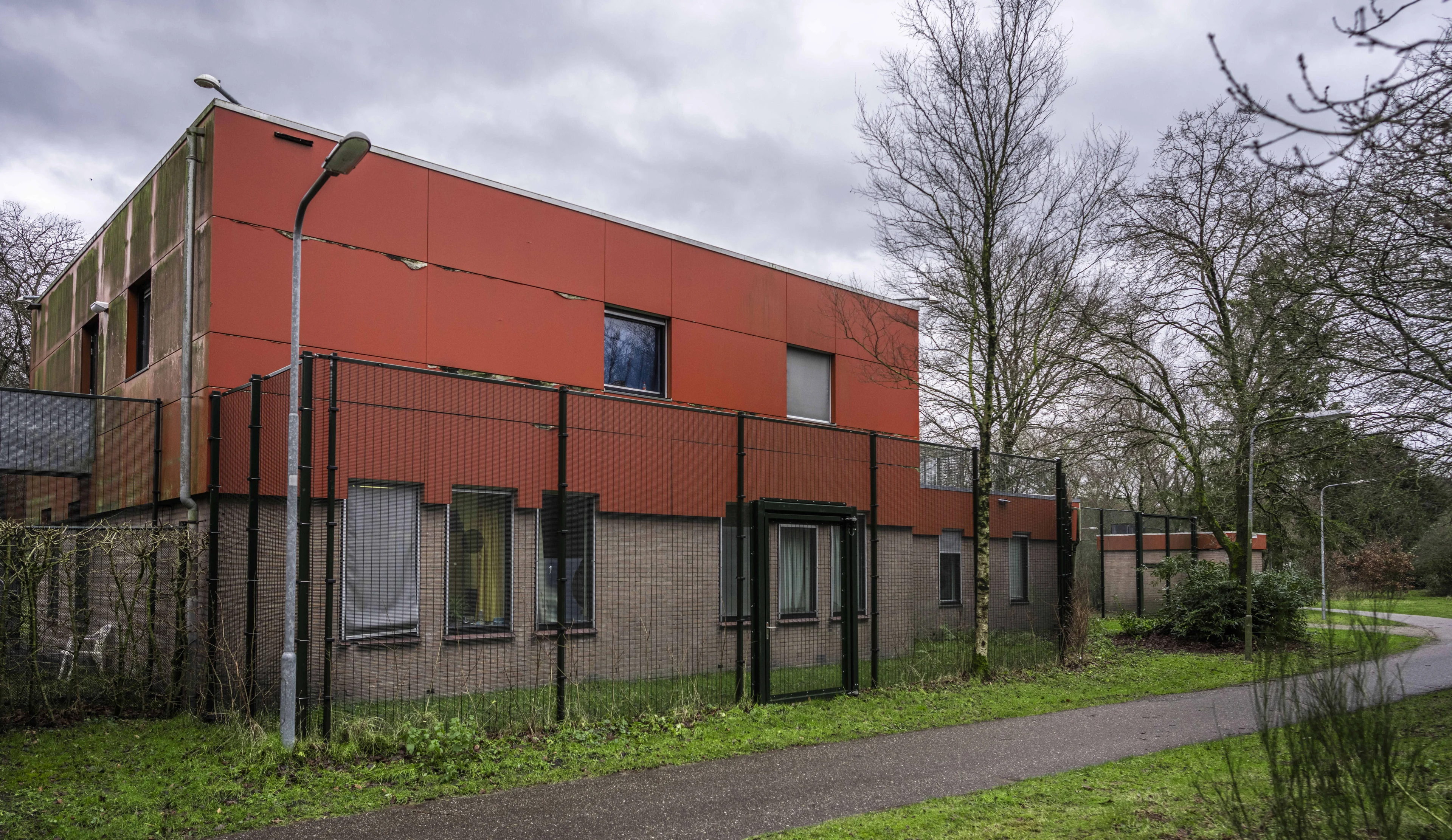 Fivoor sluit afdeling van man die vrouw doodstak in Den Dolder na bouwinspectie