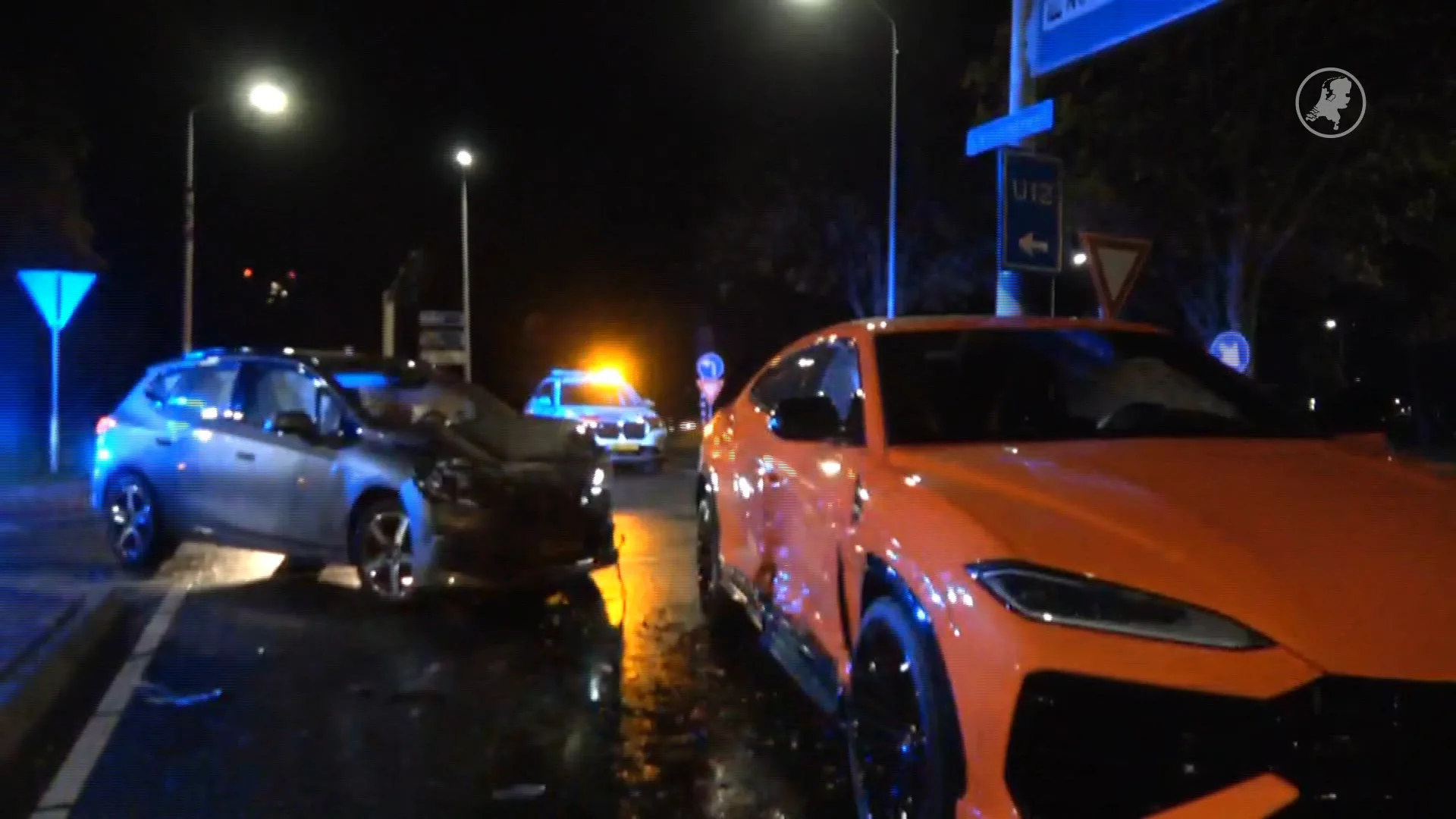 Lamborghini van drie ton in de kreukels na aanrijding in Lelystad