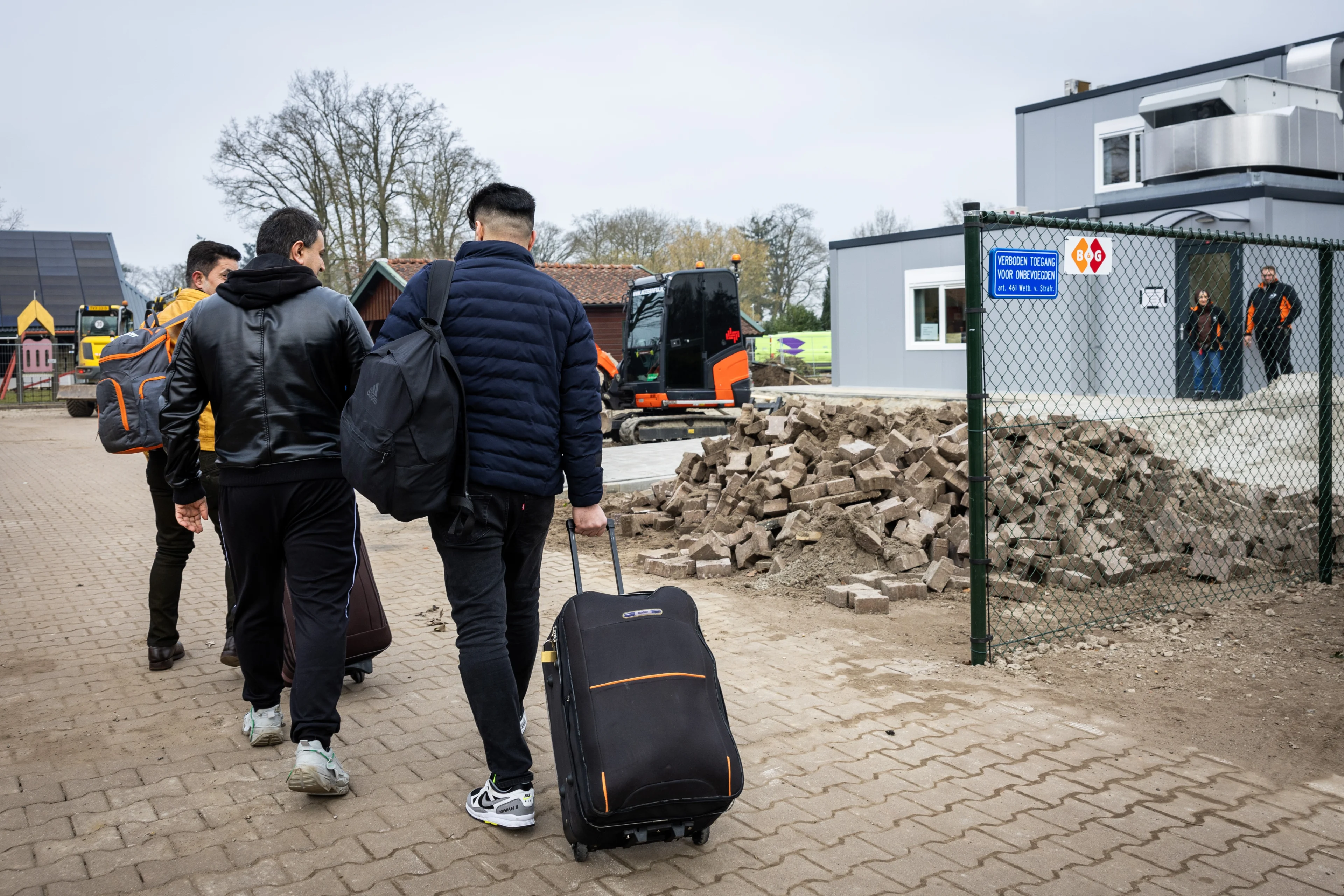 Nederland mag alleenstaande mannelijke asielzoekers niet langer terugsturen naar België