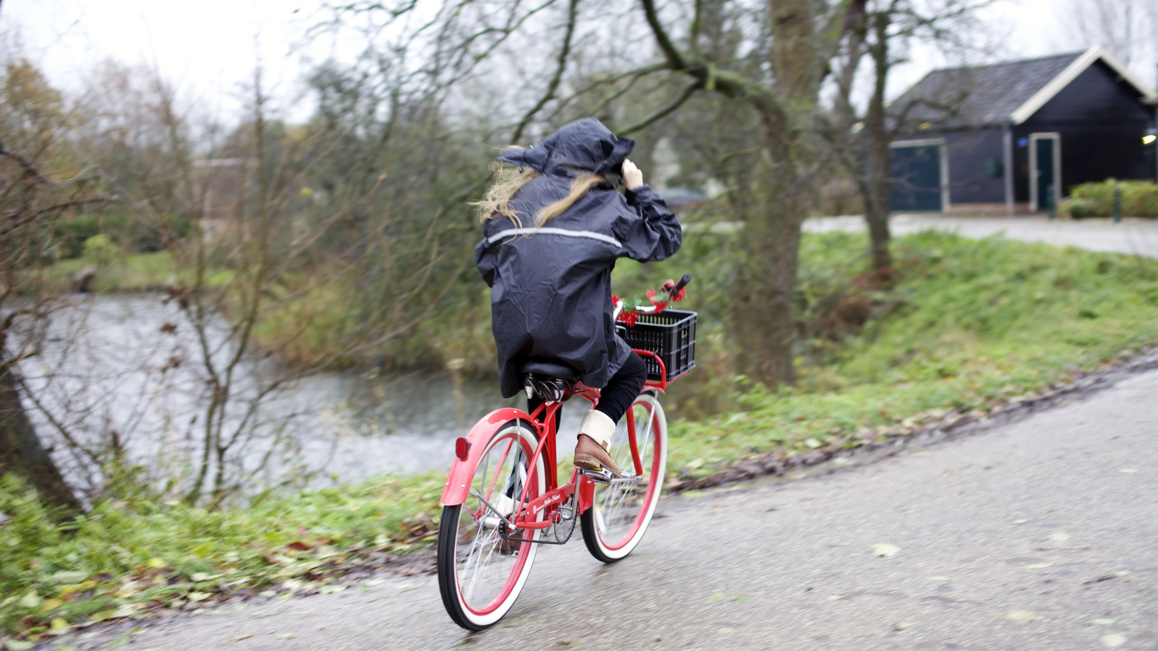 Lente 2025: toch geen zon- en droogterecords door natte week, 30 mm regen verwacht