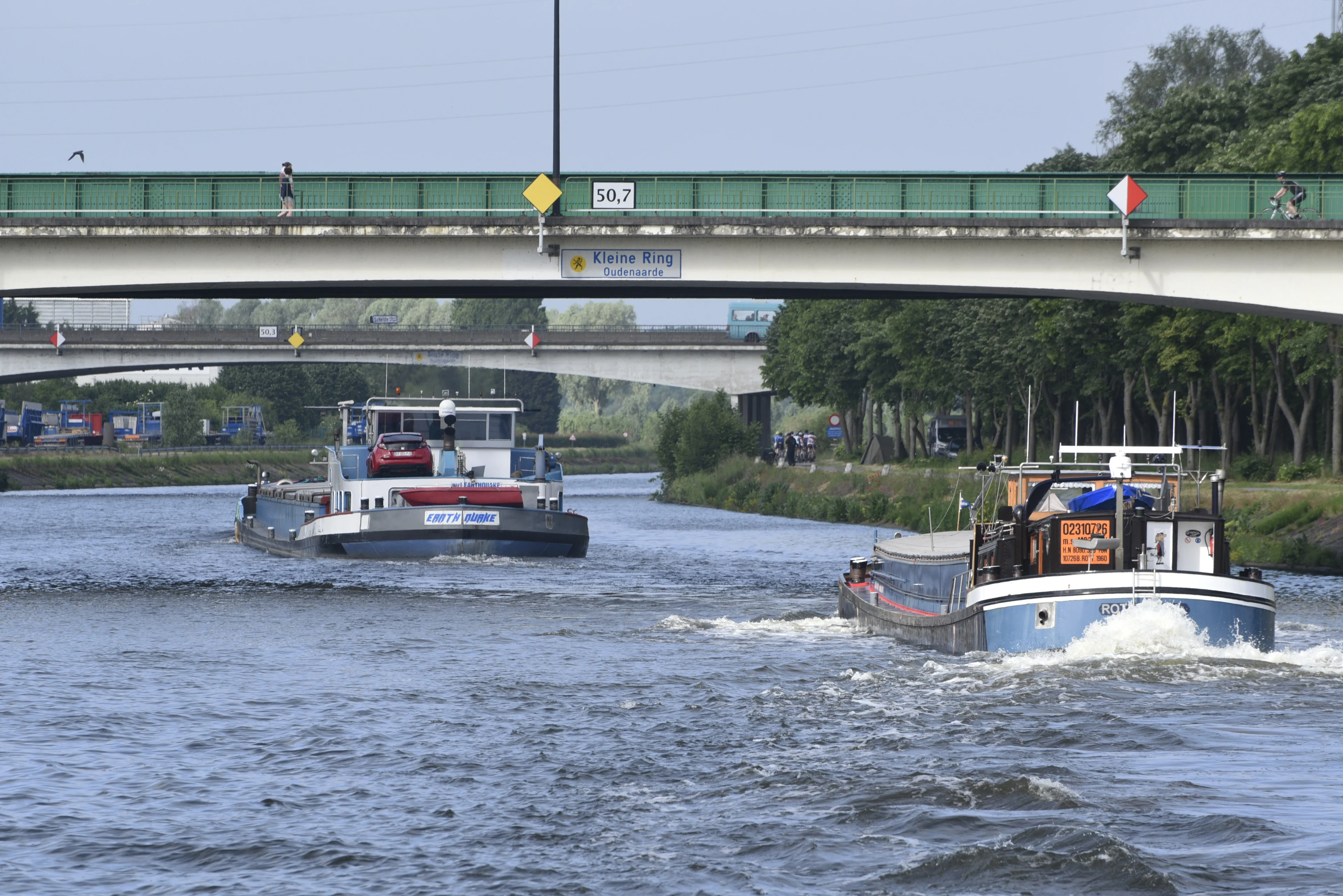 Nederlands schip gezonken, geen spoor van opvarenden