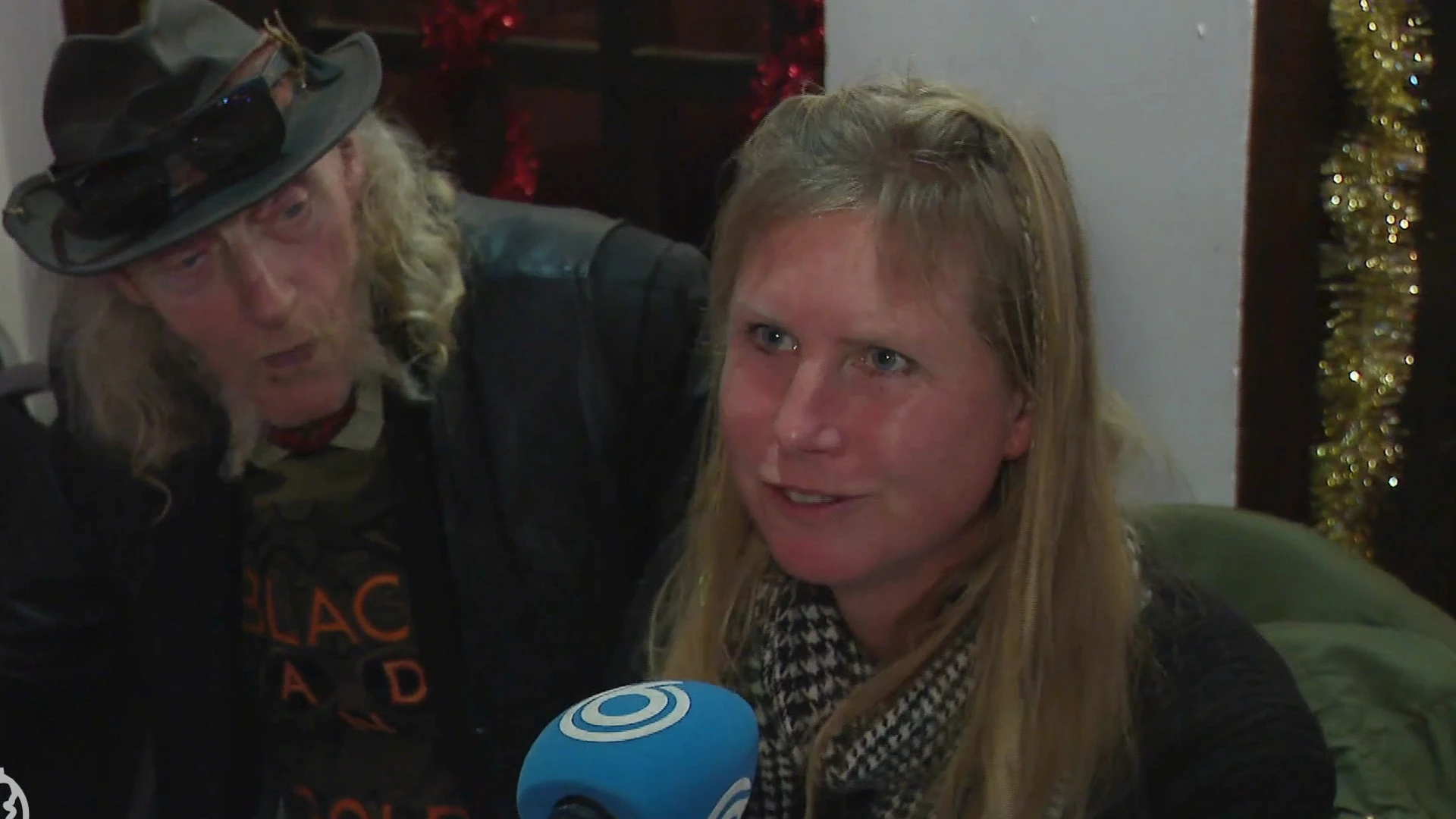 Ruim honderd Rotterdamse daklozen krijgen toch kerstdiner: 'Anders was ik vanavond alleen geweest'