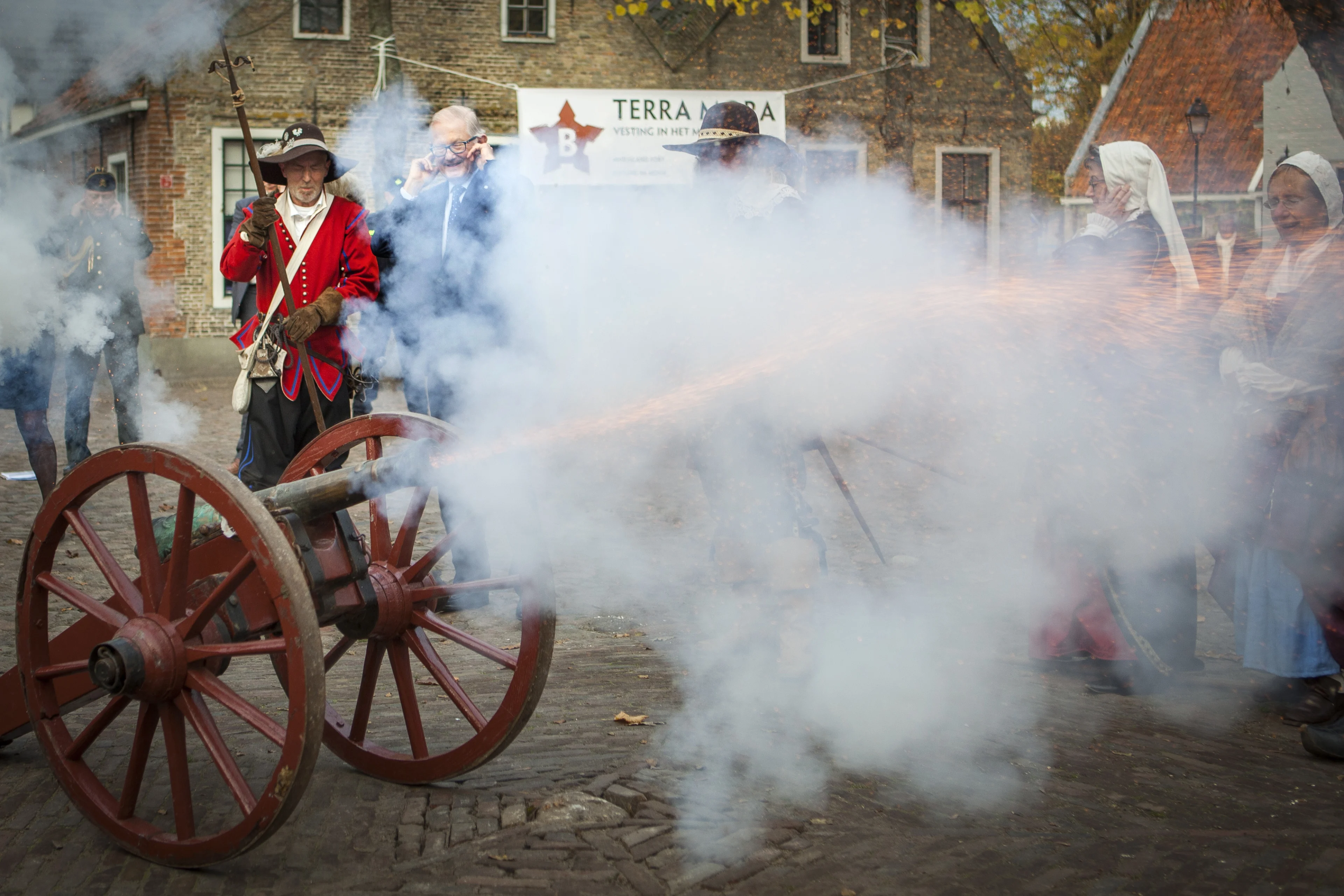 Kanonschoten met Koningsdag gaan niet door om Oekraïense vluchtelingen 