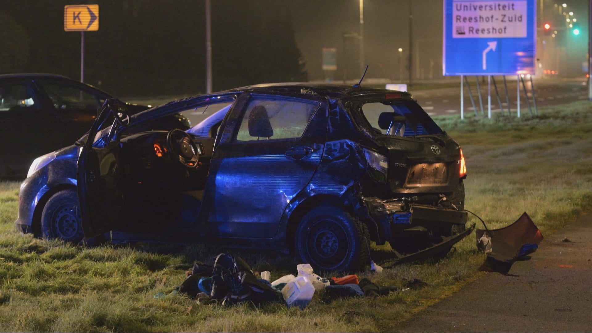Zwangere vrouw gewond bij heftig ongeluk, dader op de vlucht