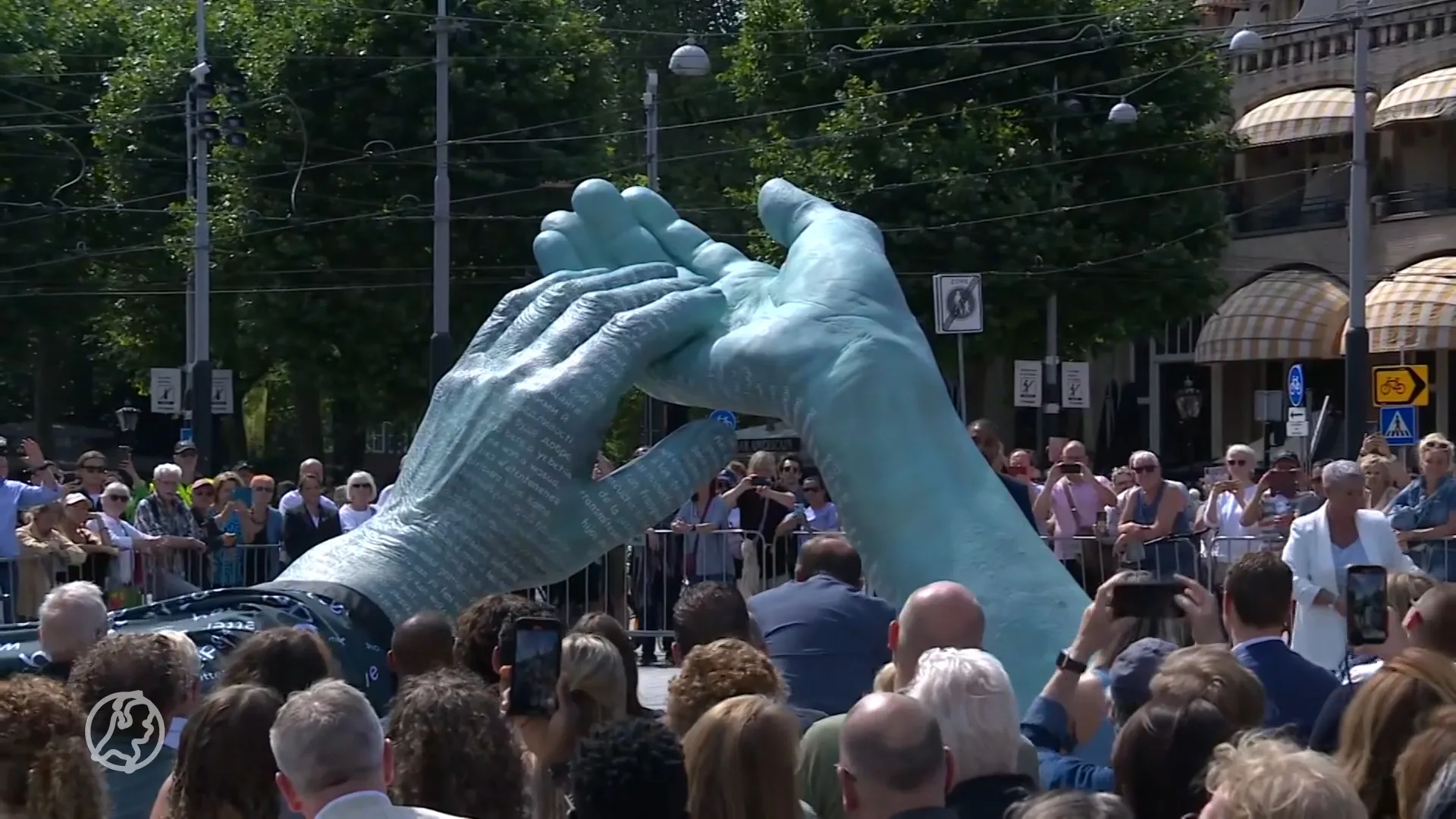 Monument voor Peter R. de Vries onthuld op zijn sterfdag