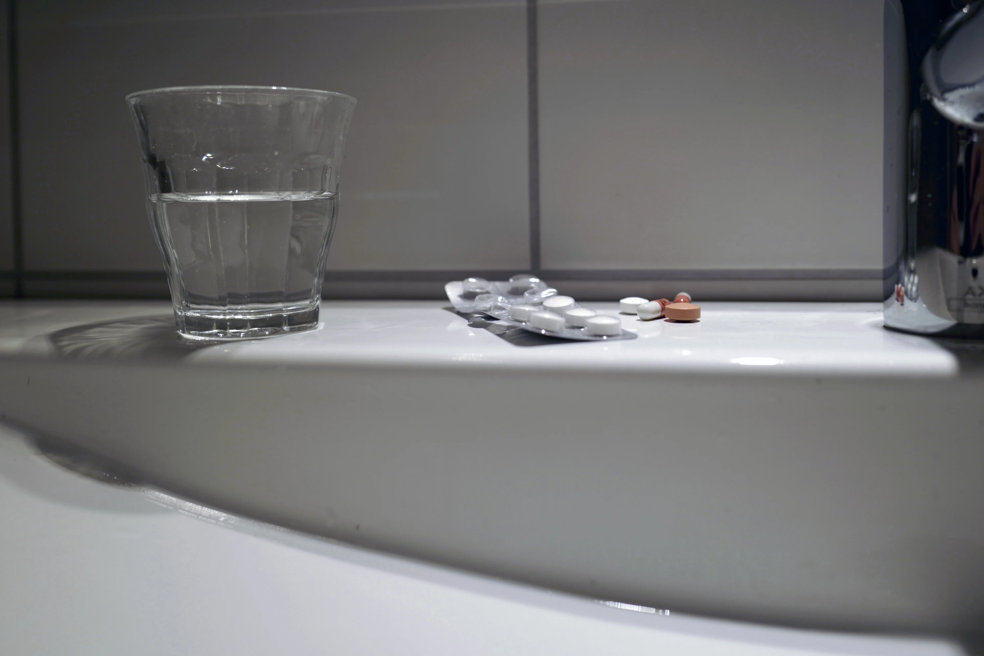 Richard was acht jaar verlamd, maar kan weer bewegen en praten door slaappil