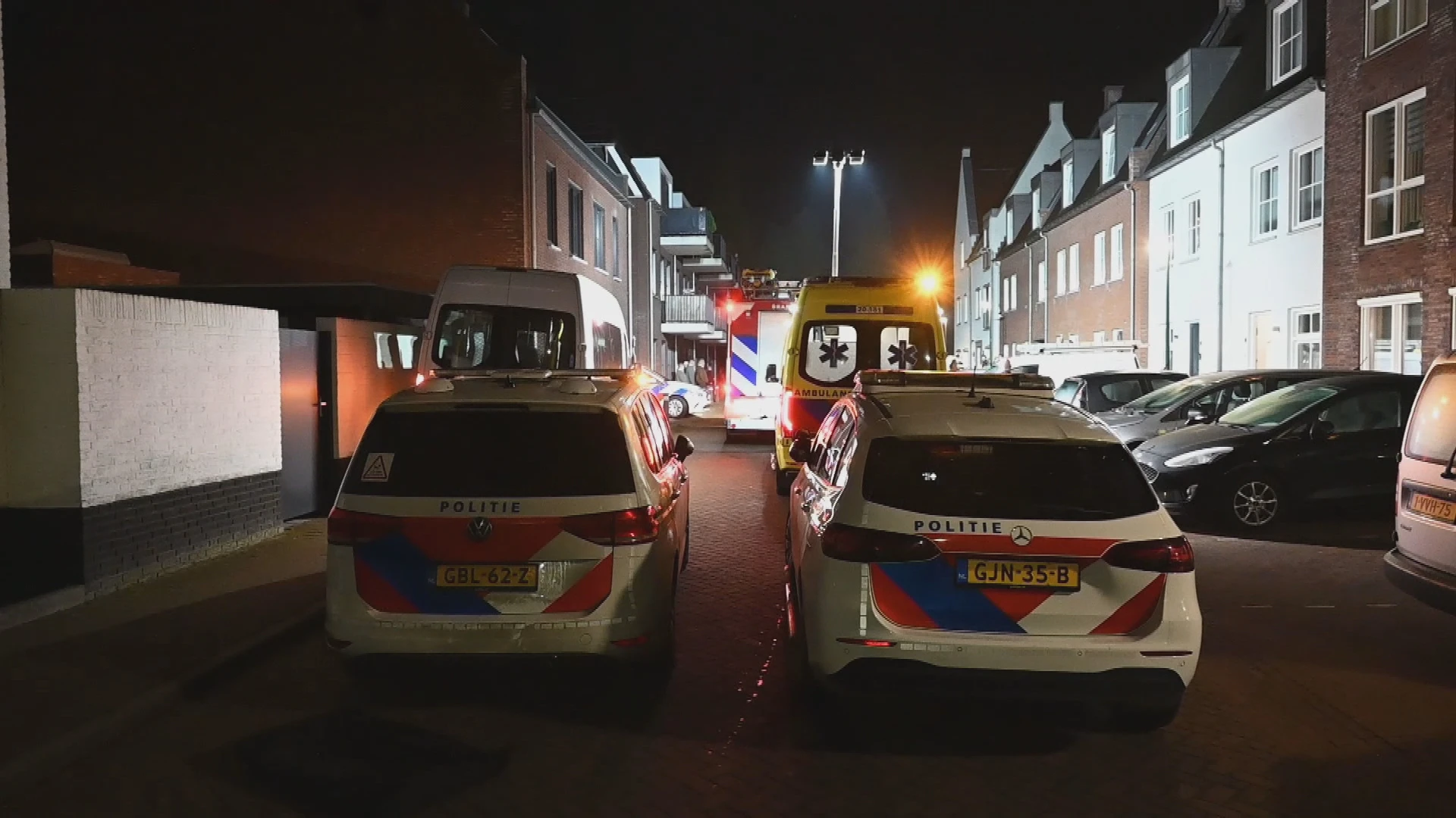 Kinderen van vermoedelijke spookrijder A58 zwaargewond gevonden in woning
