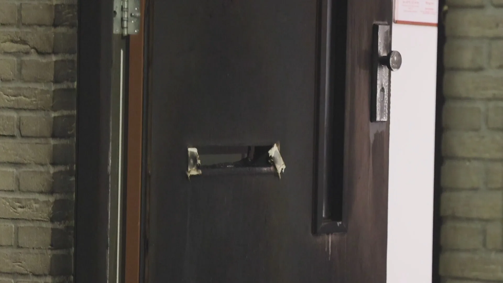 Brievenbus uit voordeur geblazen bij explosie in Zoetermeer