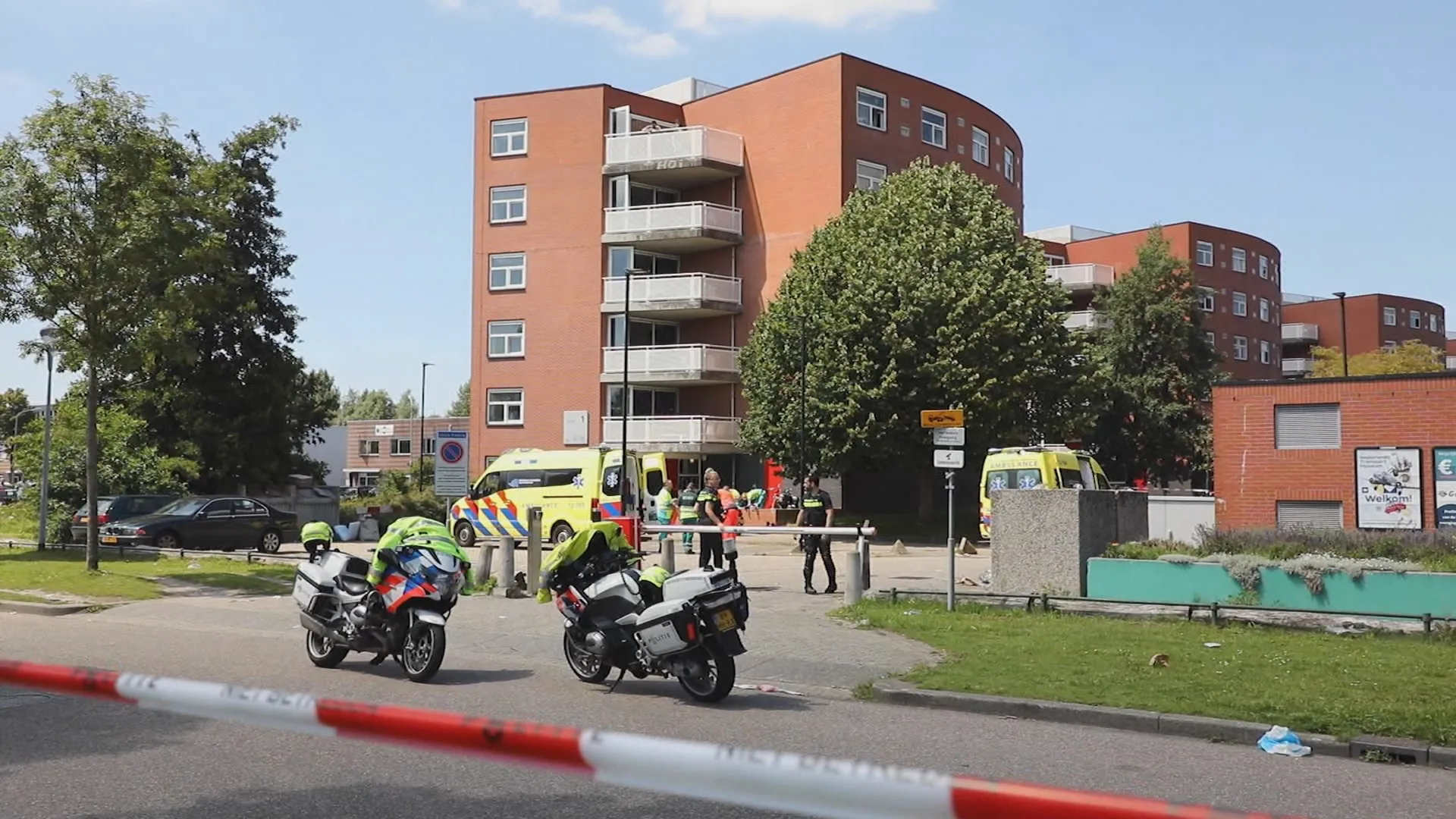 Man overleden na schietpartij Hoofddorp, politie jaagt op verdachte