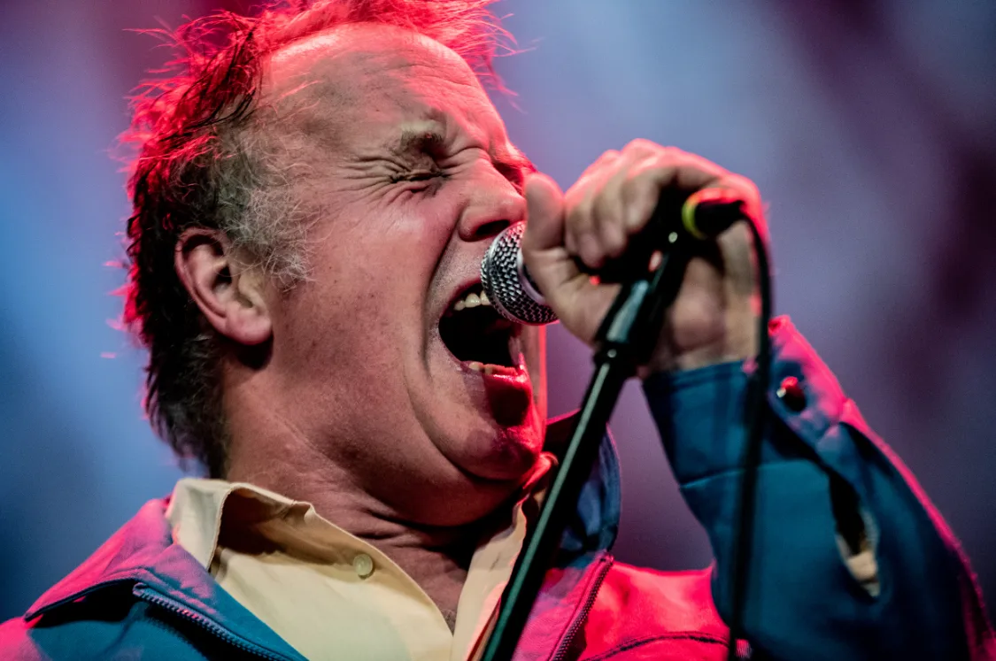 Zanger Bob Fosko (64) van 'Poep in je hoofd' en 'Gabbertje' overleden