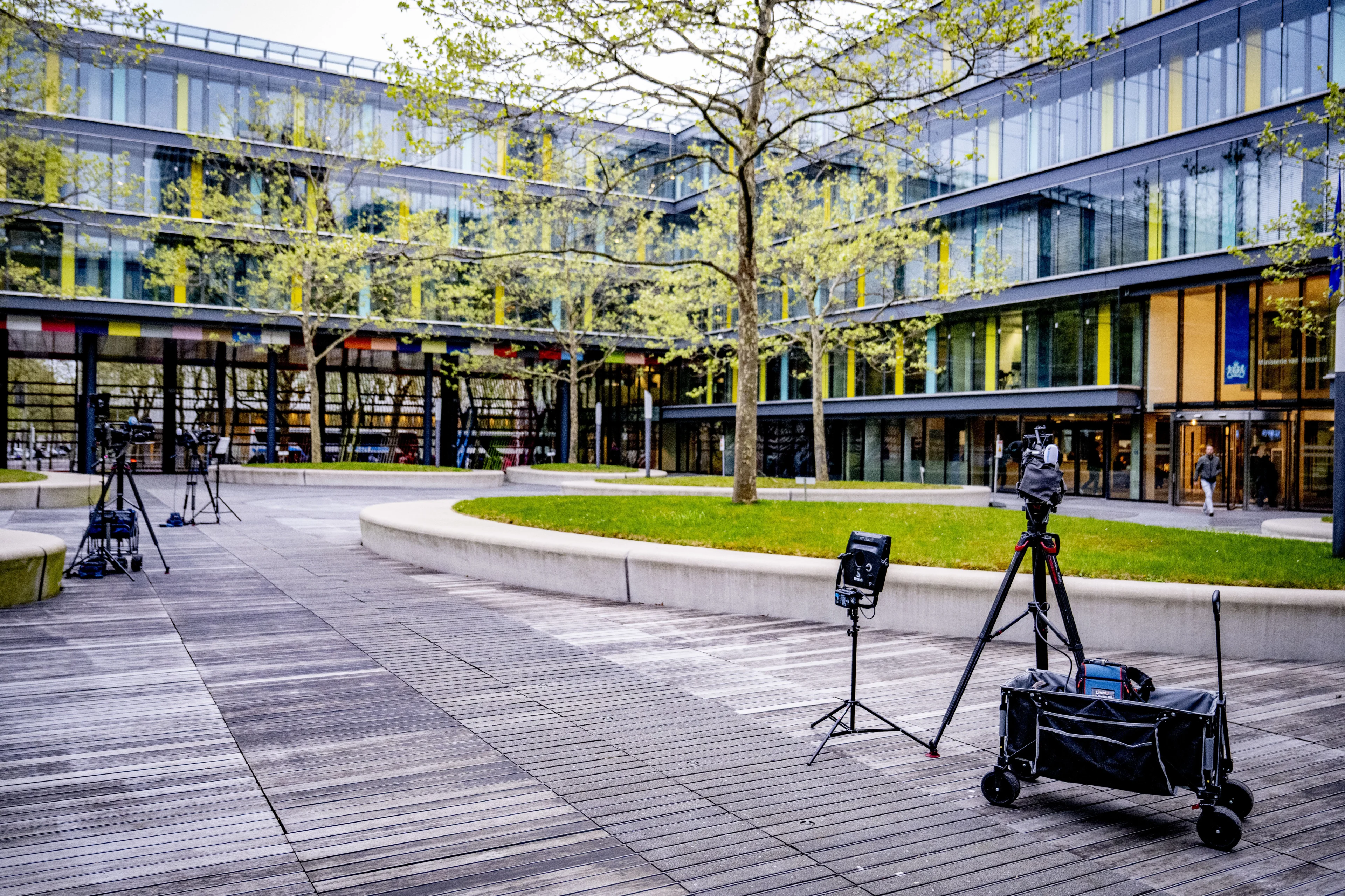 Na 25 uur overleggen, zijn coalitiepartijen eruit: akkoord bereikt over voorjaarsnota