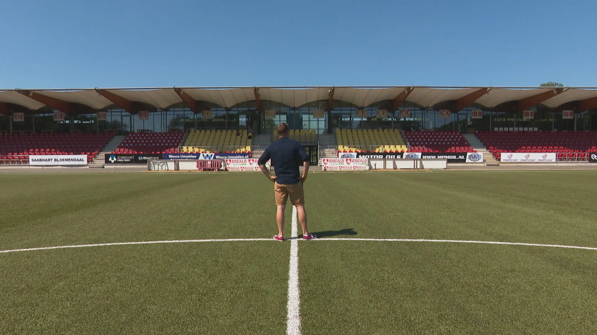 Voetbalminnend Nederland klaar voor weer toelaten supporters in stadions