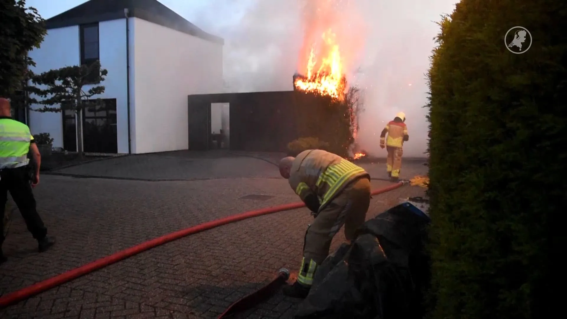 Konijn overleden bij flinke brand in Steenwijk