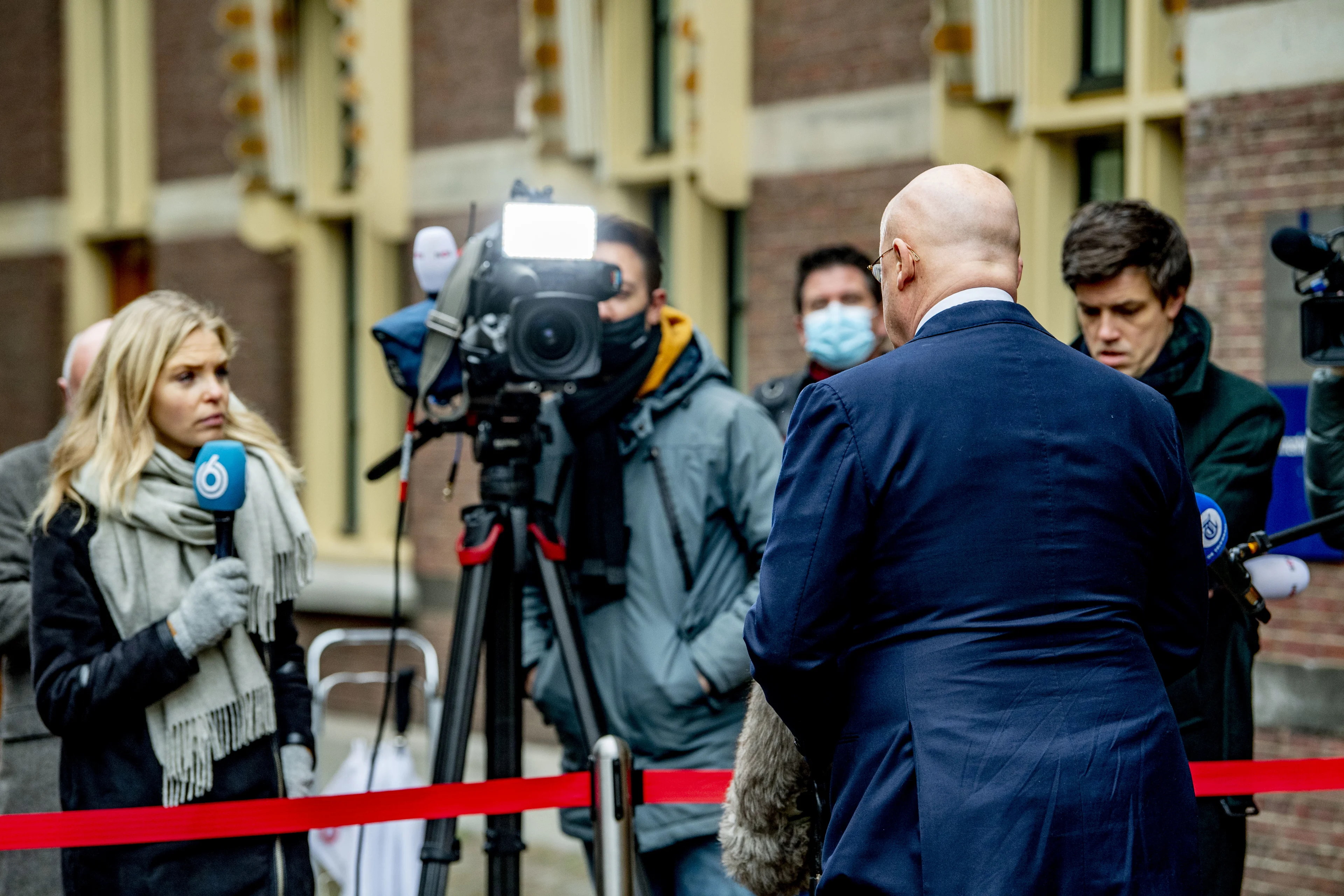 Rutte en Grapperhaus reageren op vonnis opheffen avondklok