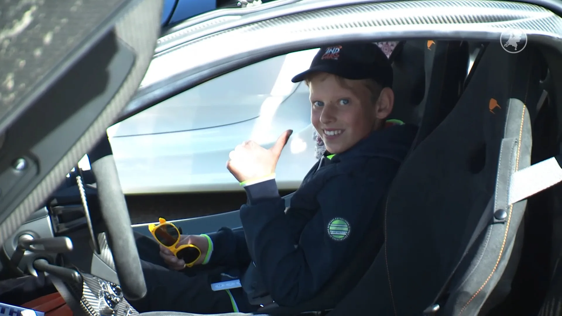 Kinderen met ernstige, zeldzame ziektes racen in sportauto's