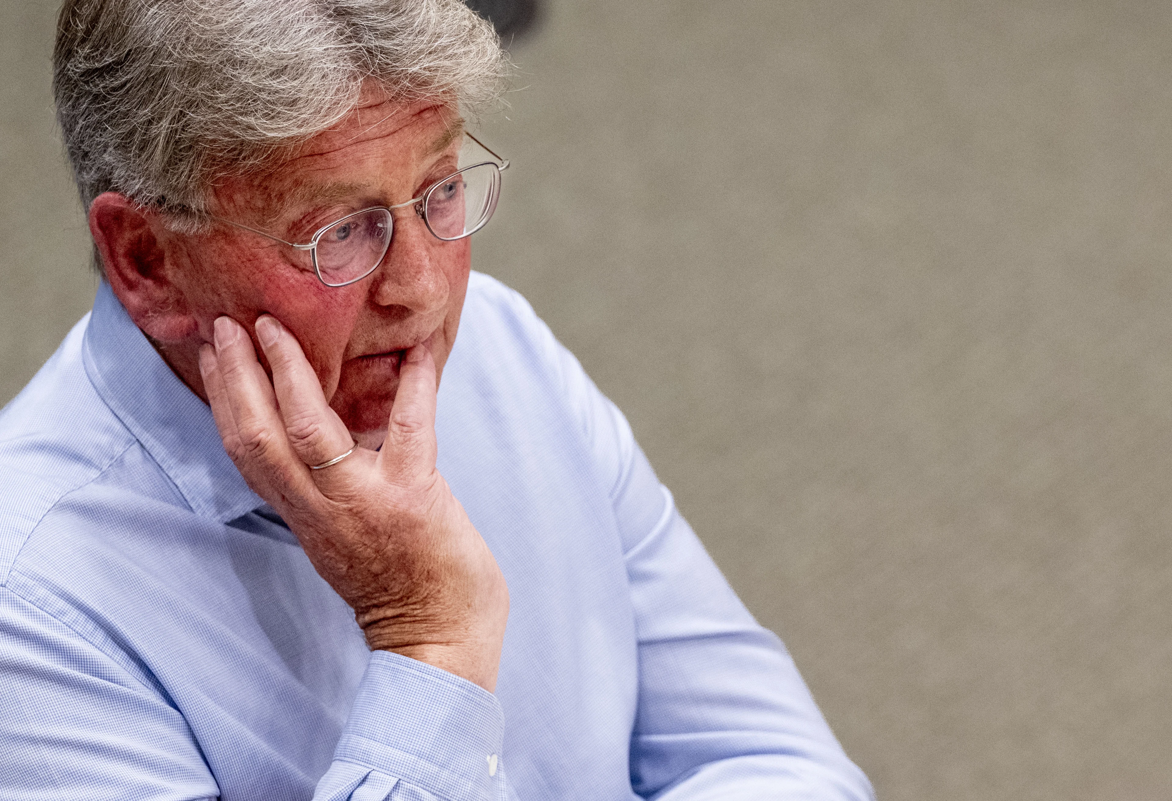 Oud-burgemeester Groningen en voormalig PvdA'er Jacques Wallage (79) overleden