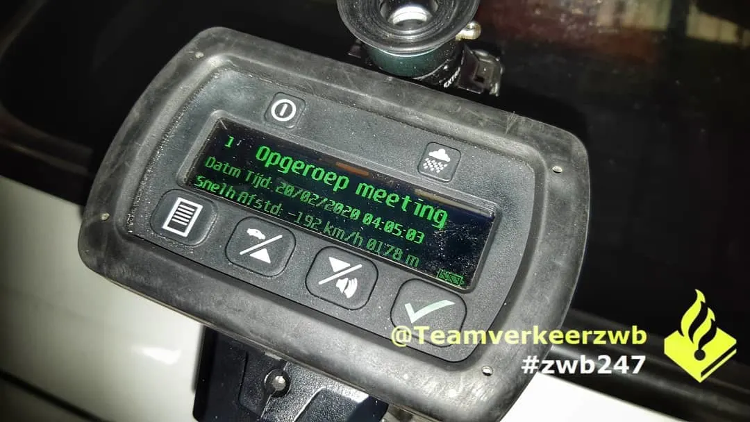 Man (22) knalt met bijna 200 km/u over A16, heeft net een week zijn rijbewijs terug