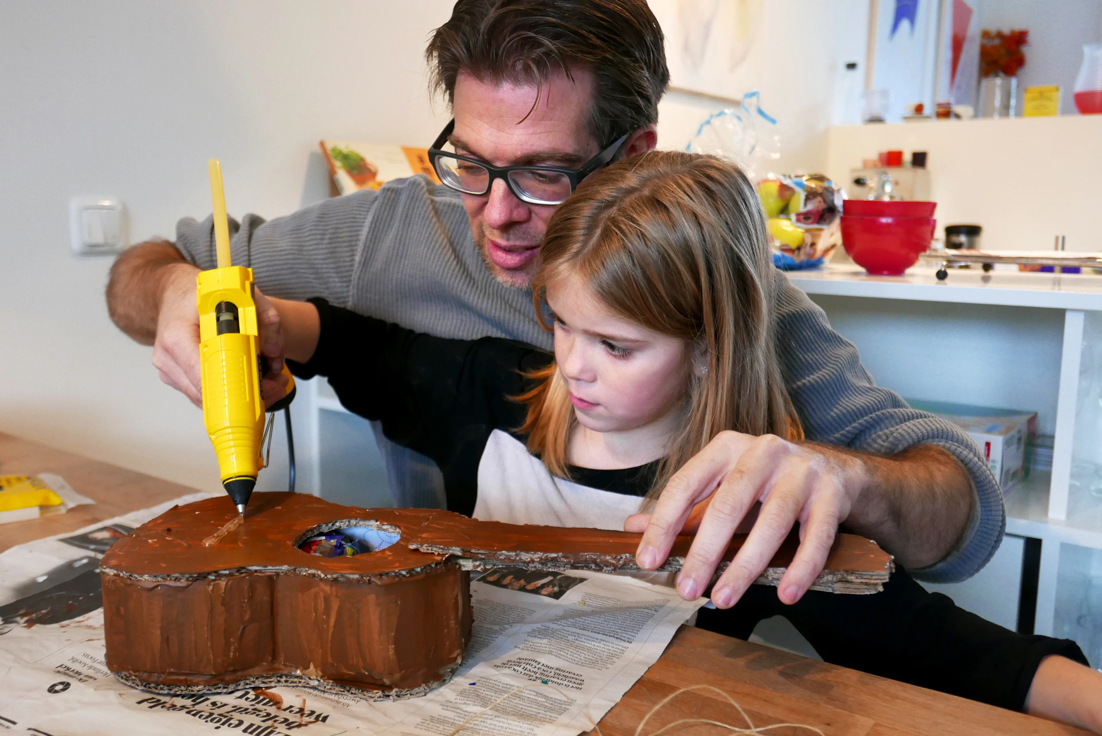Gestreste ouders kampen met sinterklaasdrukte: surprise kopen in opmars