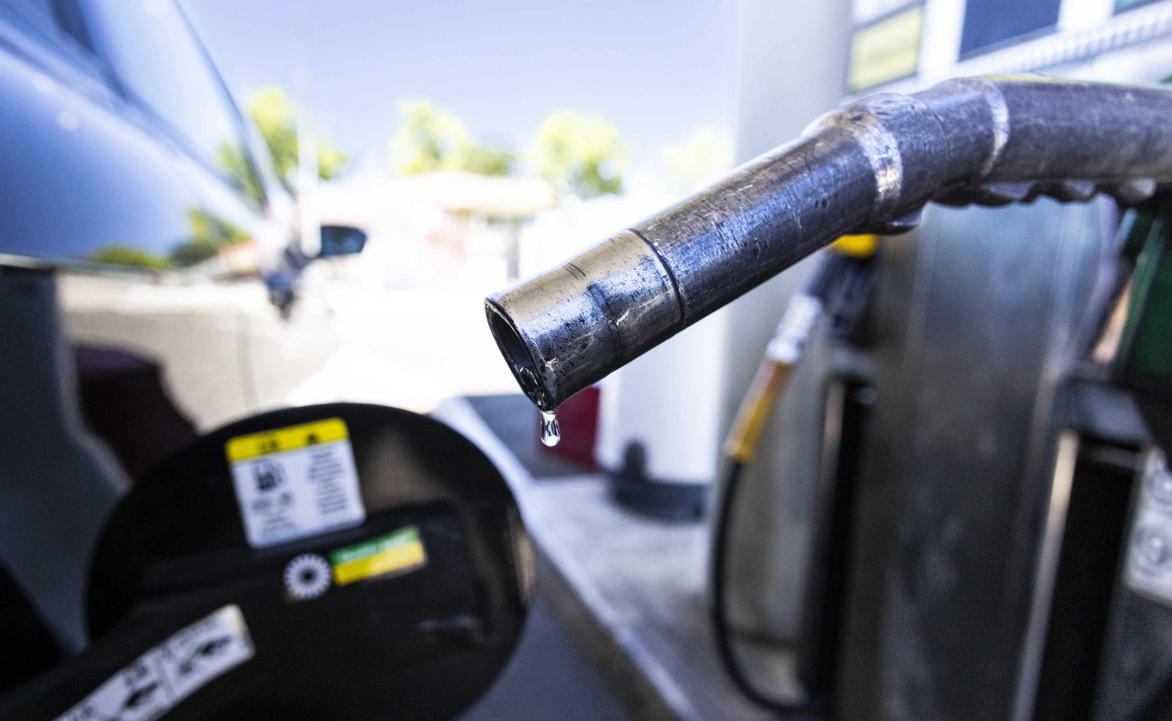 Benzine nu goedkoper: volle tank scheelt al snel 3 euro