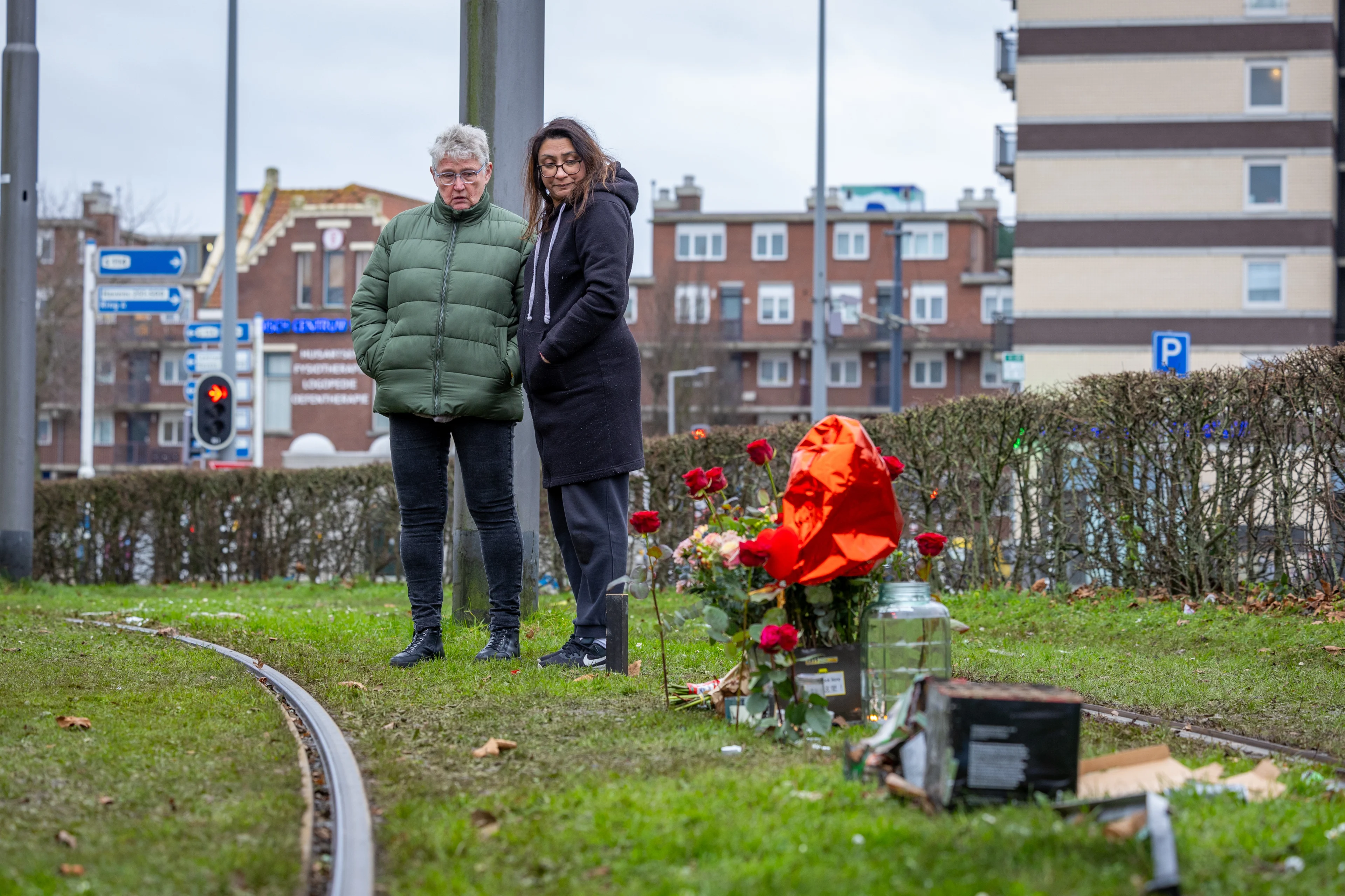 Rotterdam herdenkt Jack (14) die overleed door vuurwerkongeluk