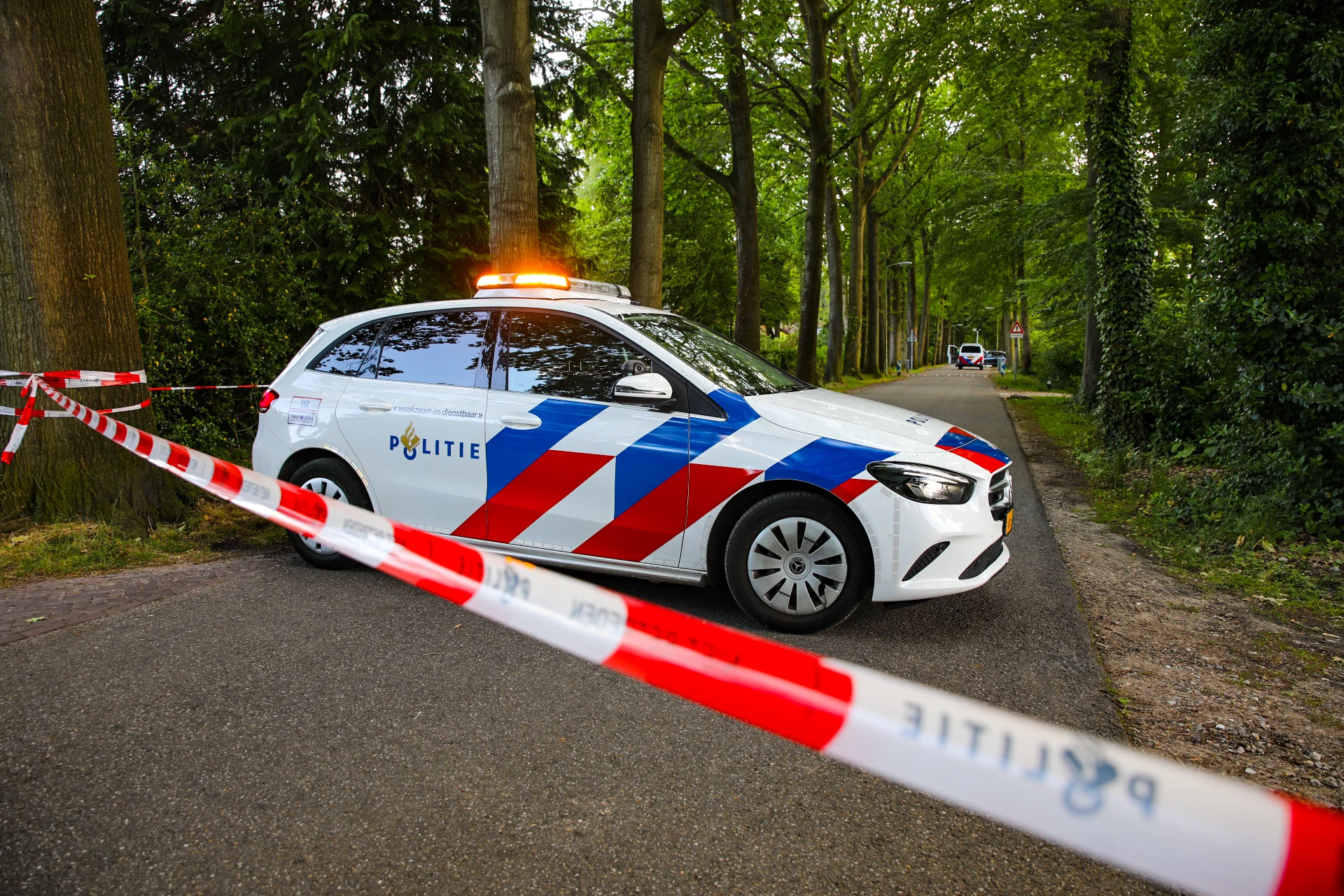 Jongen (7) omgekomen bij ongeluk tussen fietser en auto in Diepenveen