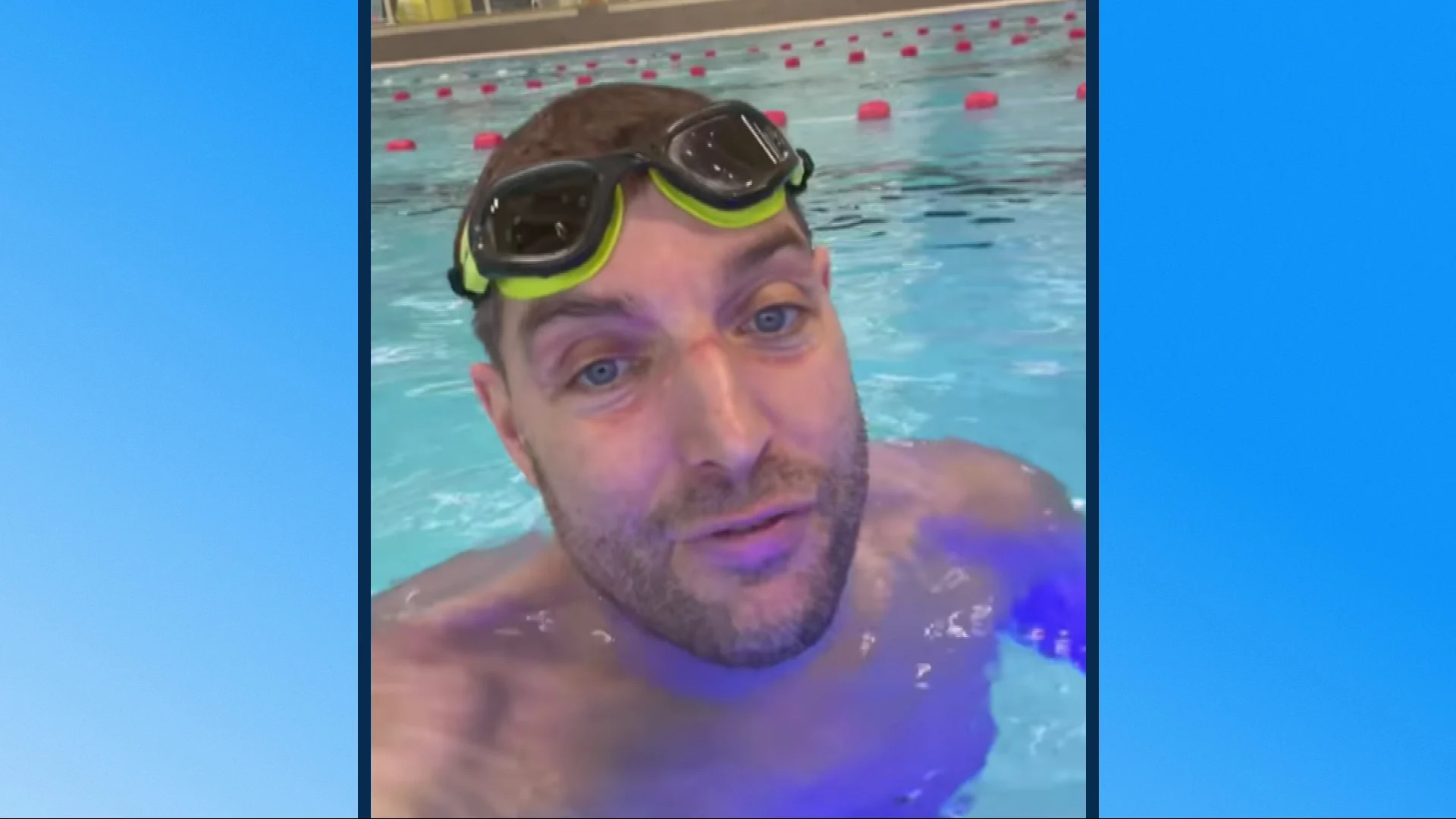 Maarten van der Weijden gaat voor wereldrecord: 8 uur achteruit zwemmen