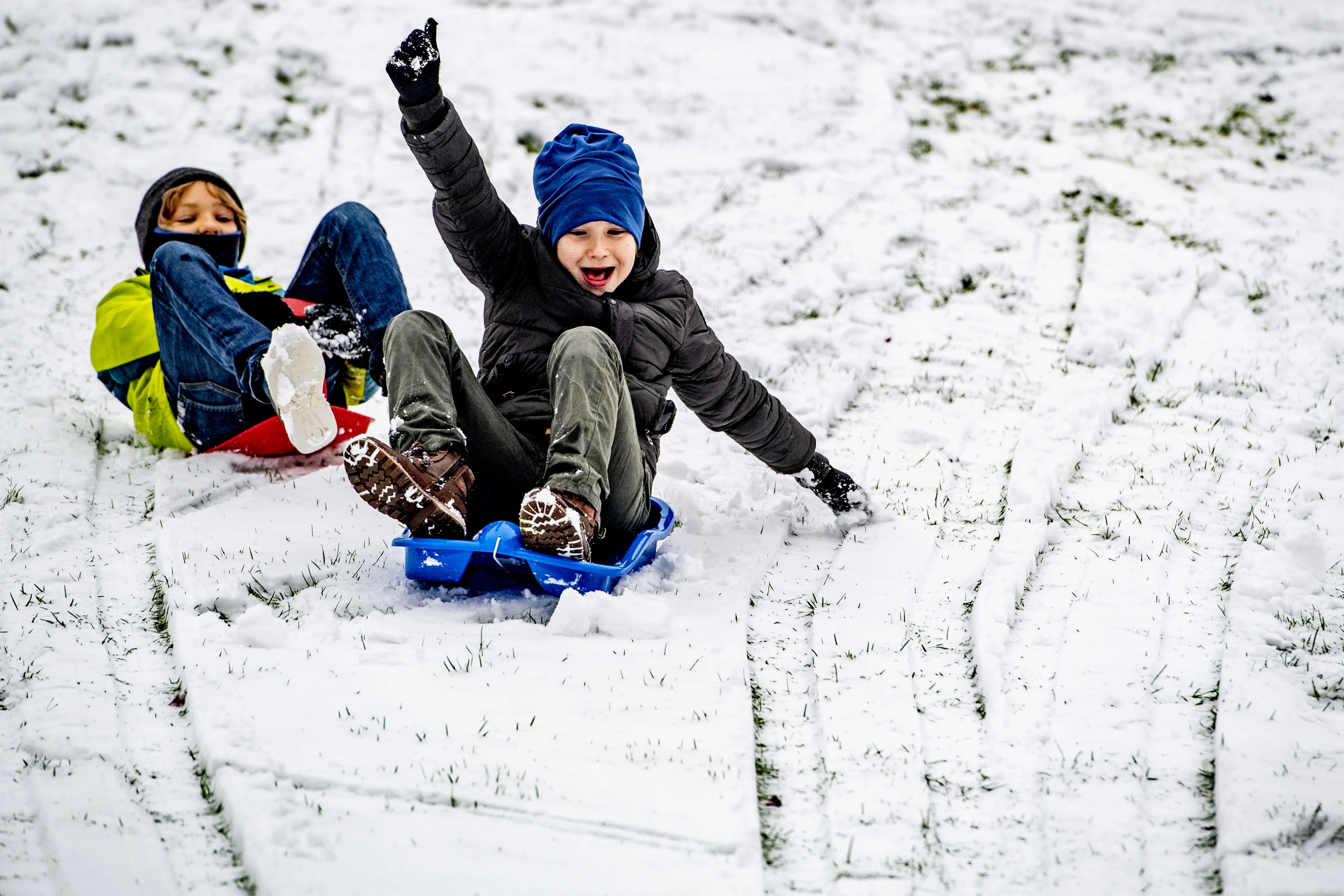 Het gaat écht gebeuren: KNMI geeft weerswaarschuwing af voor verwachte sneeuwval