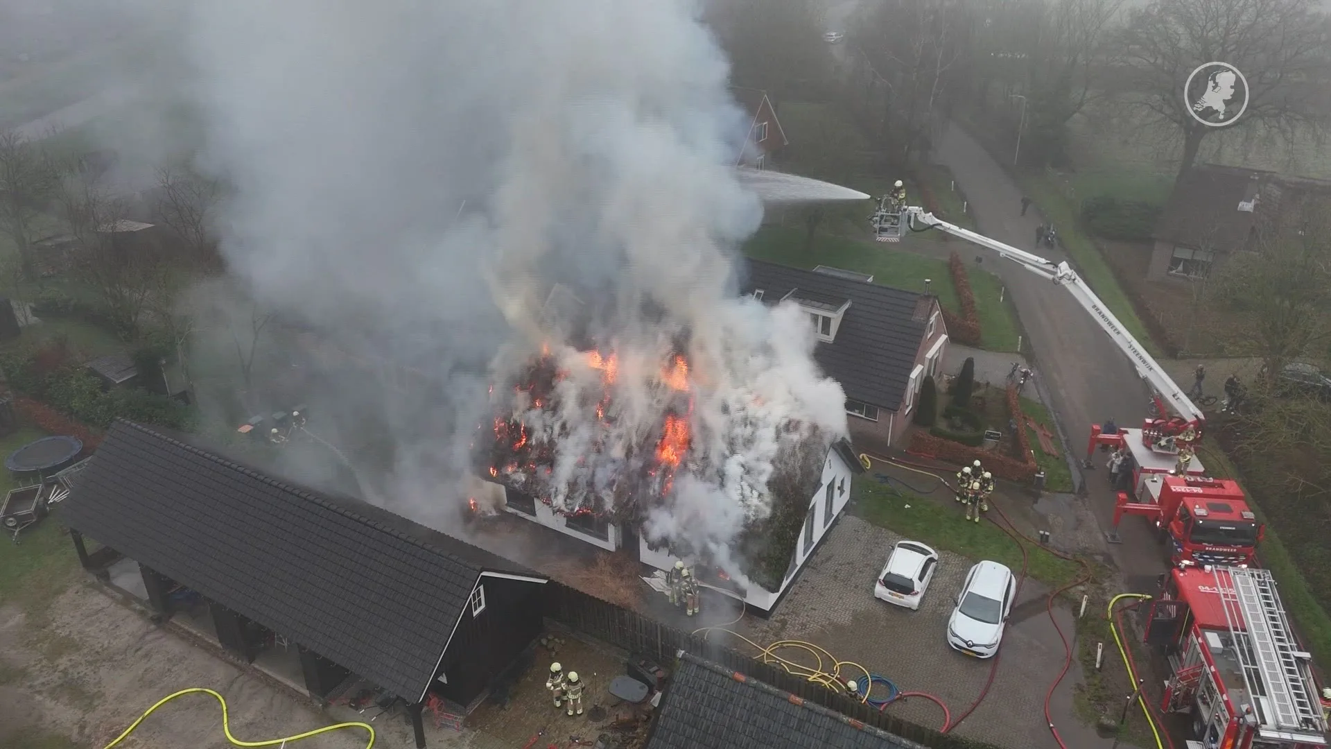 Woonboerderij in brand in Sint-Jansklooster