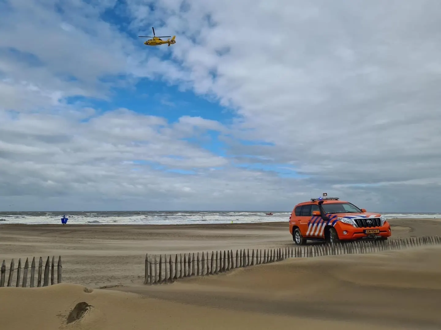 Zwemmer gevonden bij grote zoekactie in zee bij Katwijk