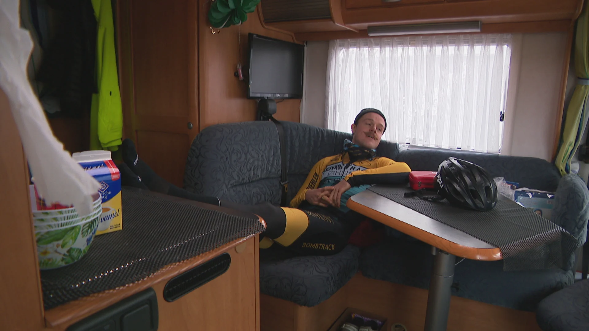 Crossen op de achtergrond tijdens NK veldrijden: 'We rijden met z'n allen achter Mathieu'