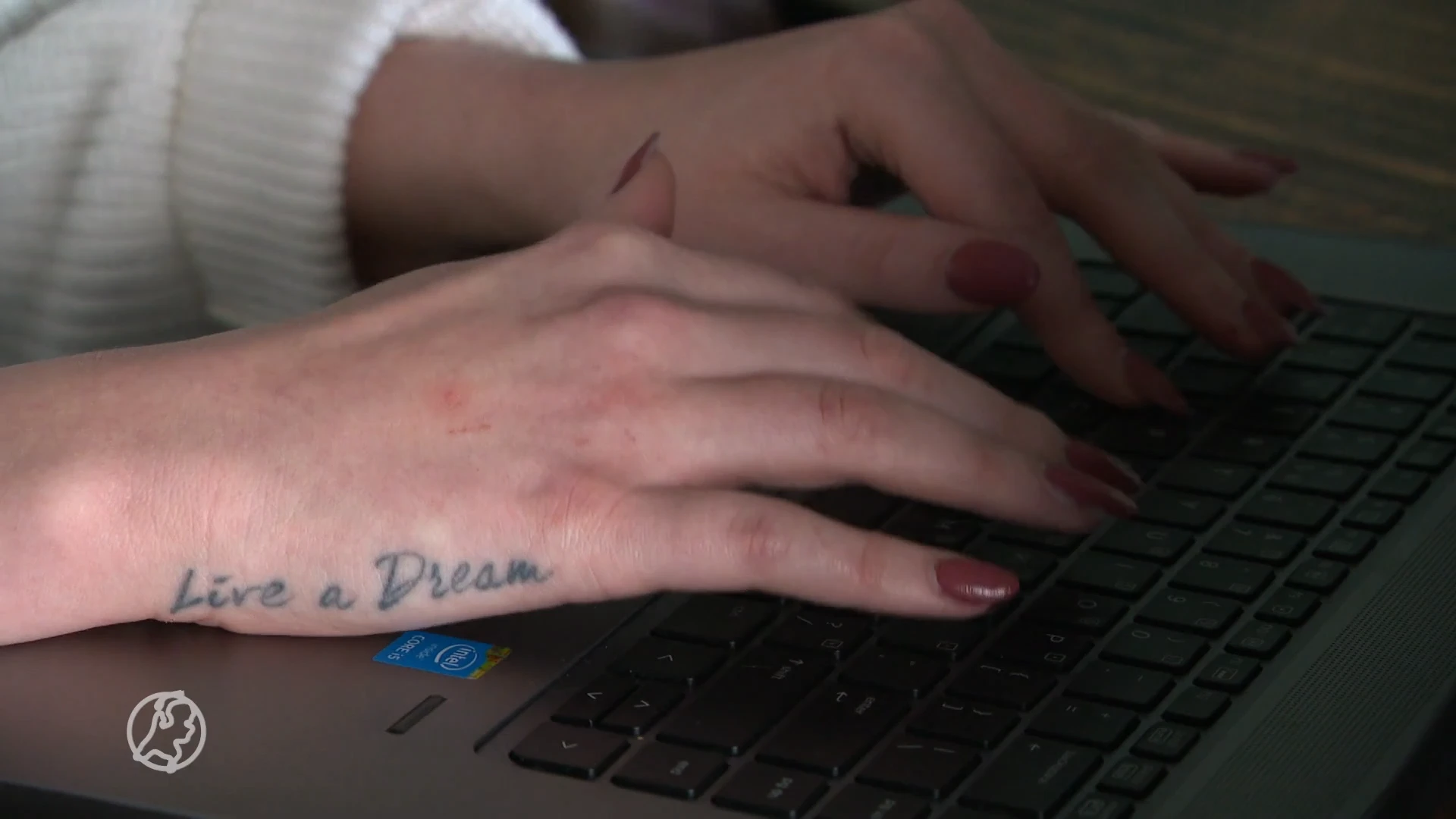 Slachtoffers Emma en Anne willen hogere straf in zedenzaak: 'Wij kampen nog altijd met de gevolgen'