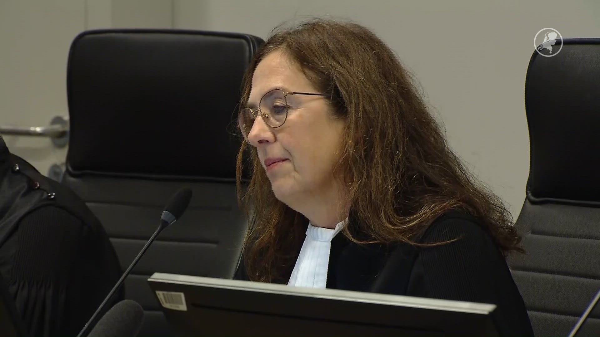 Borsato omschrijft zichzelf als 'knuffelig persoon'