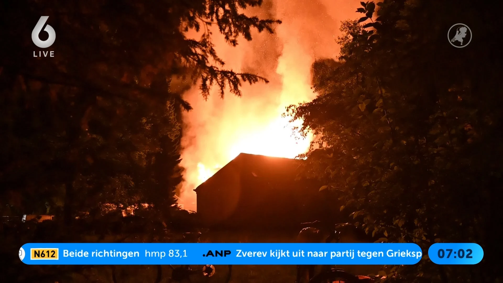Zeer grote brand bij monumentaal pand in Breda op landgoed Burgst