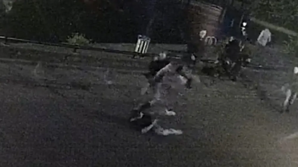 Politie pakt drie verdachten op voor zware mishandeling in Sneek