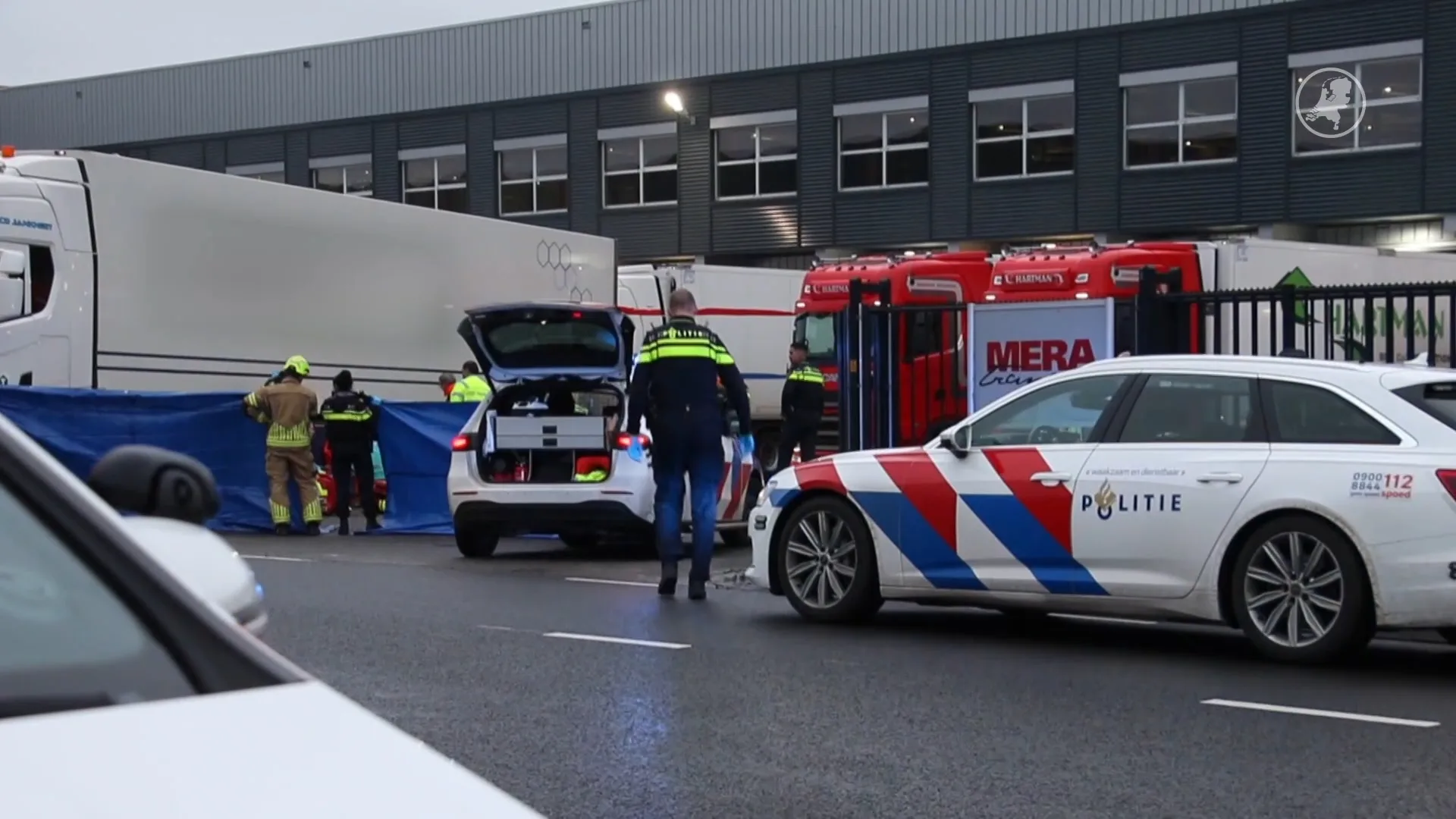Man (64) overlijdt bij aanrijding met vrachtwagen in Waddinxveen