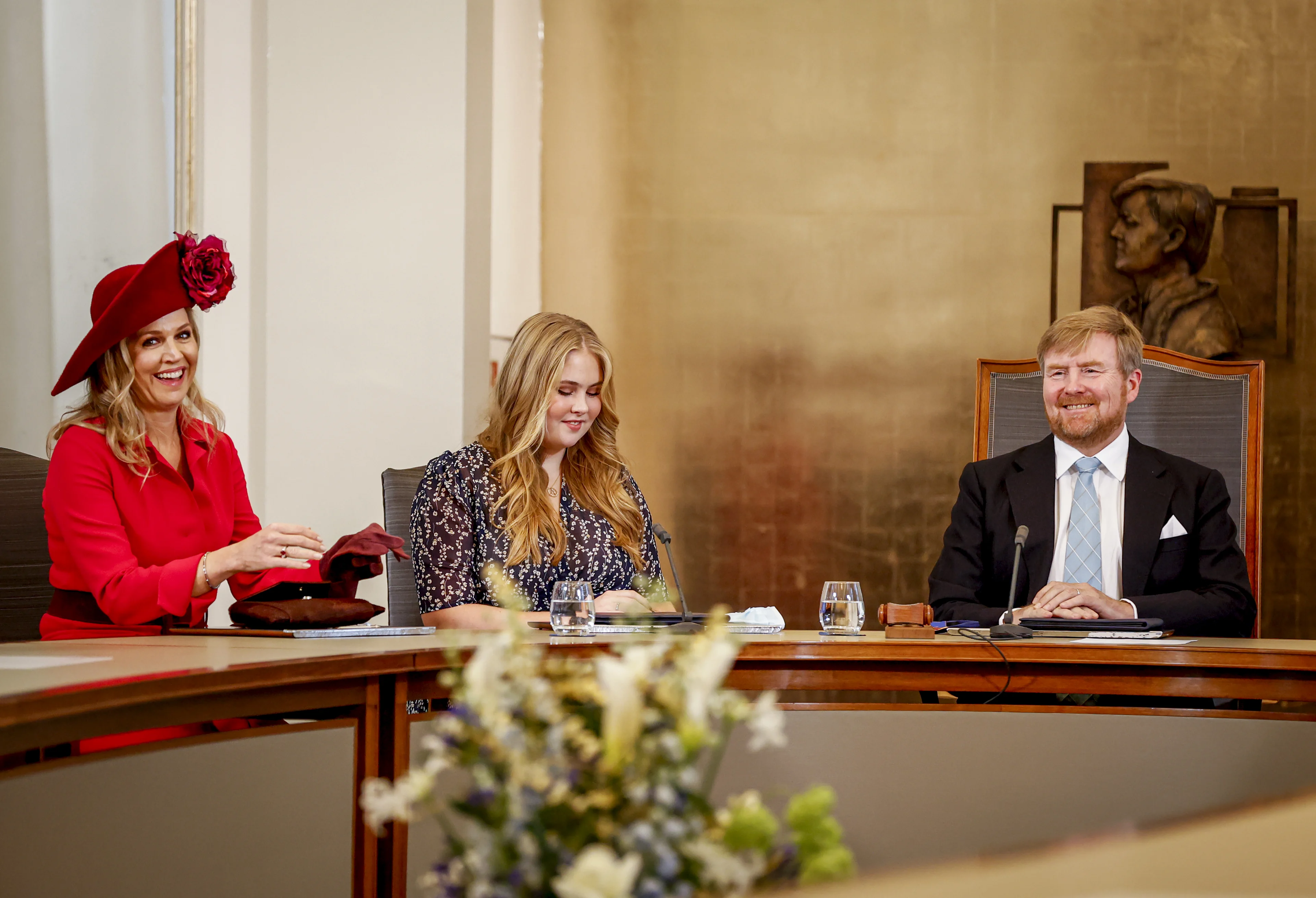 Grappende Amalia maakt vader apetrots tijdens eerste speech: 'Ik zal nog veel moeten leren'