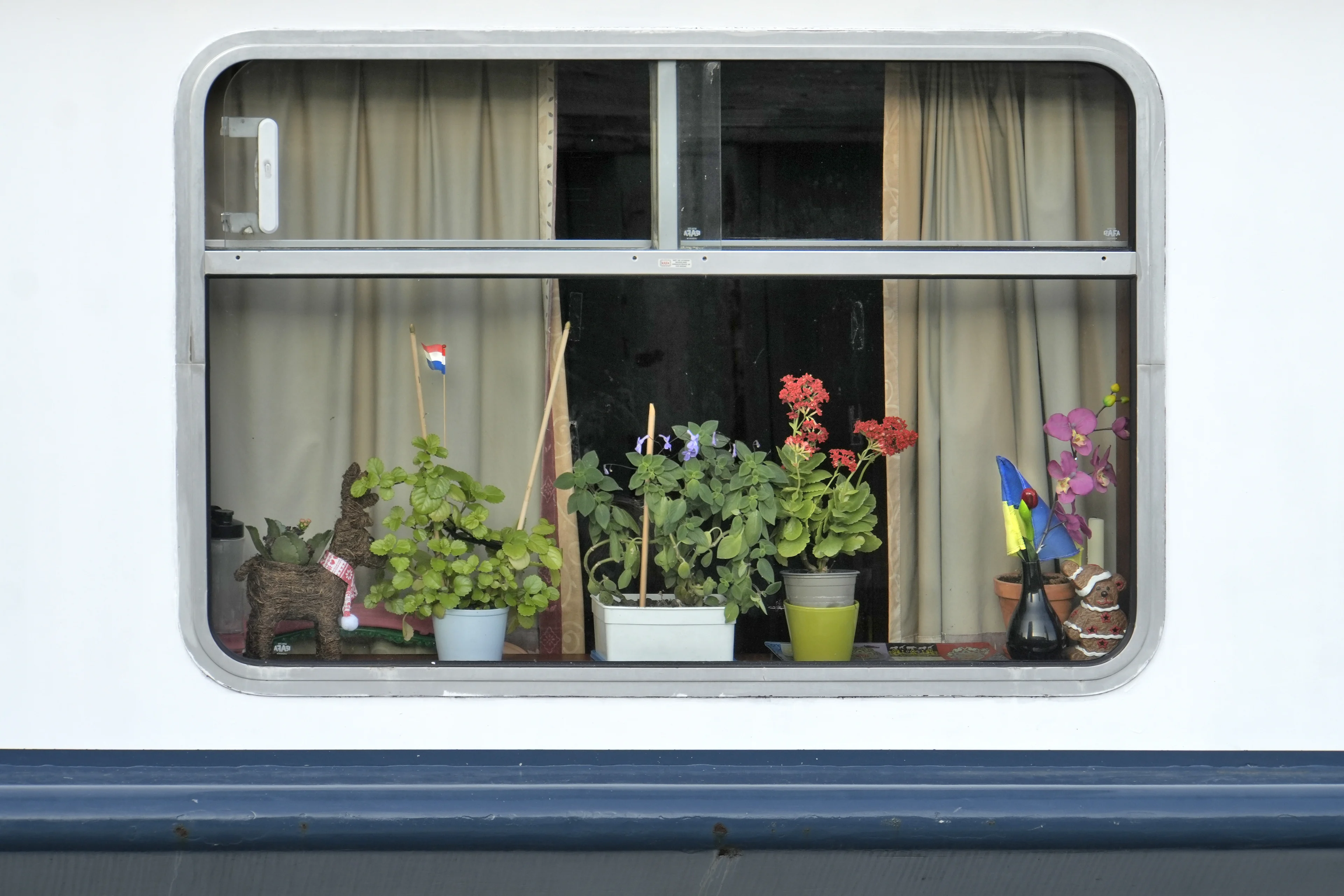 Werkende Oekraïners in opvang moeten eigen bijdrage gaan betalen