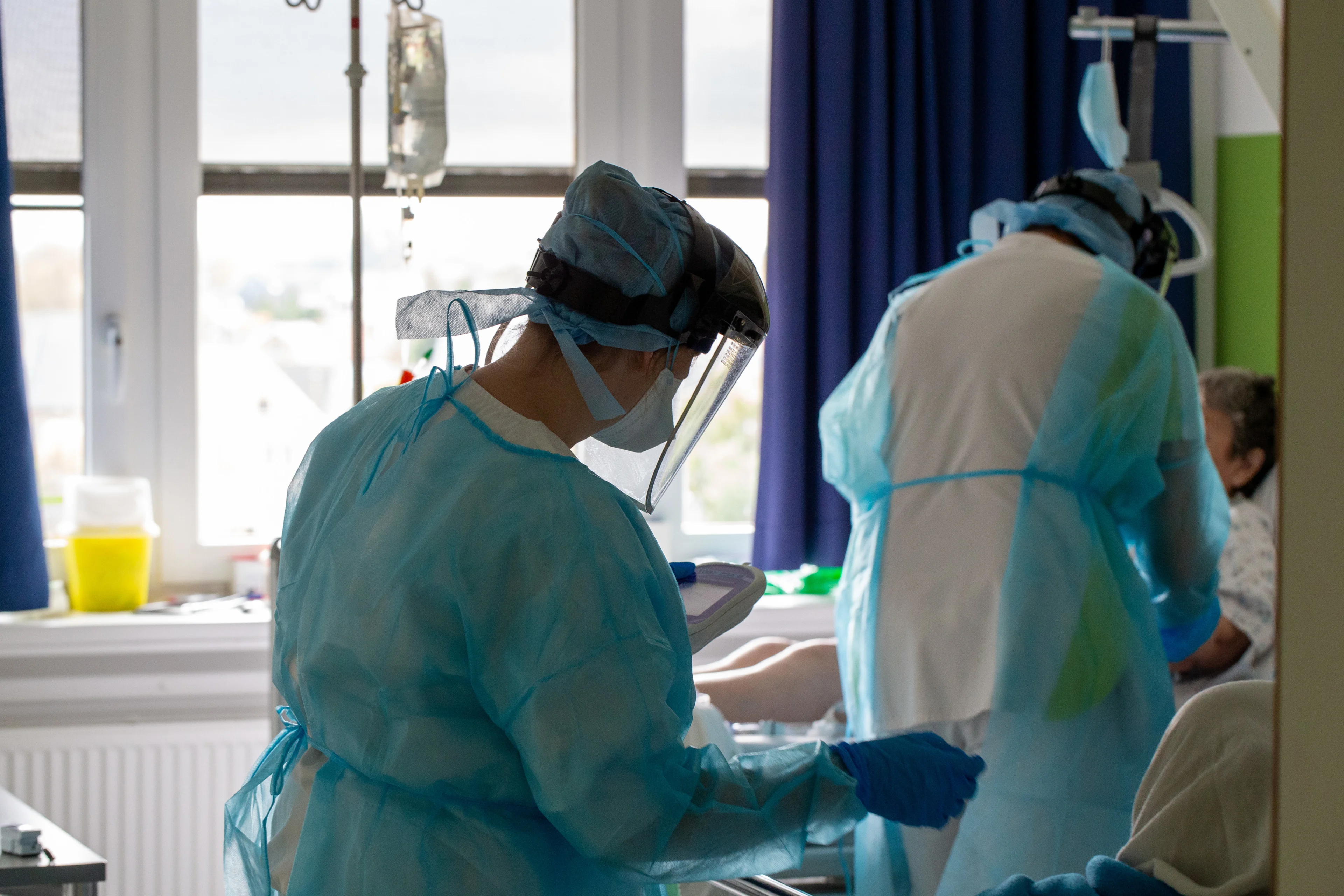 Aantal nieuwe coronabesmettingen voor het eerst in vijf dagen gedaald