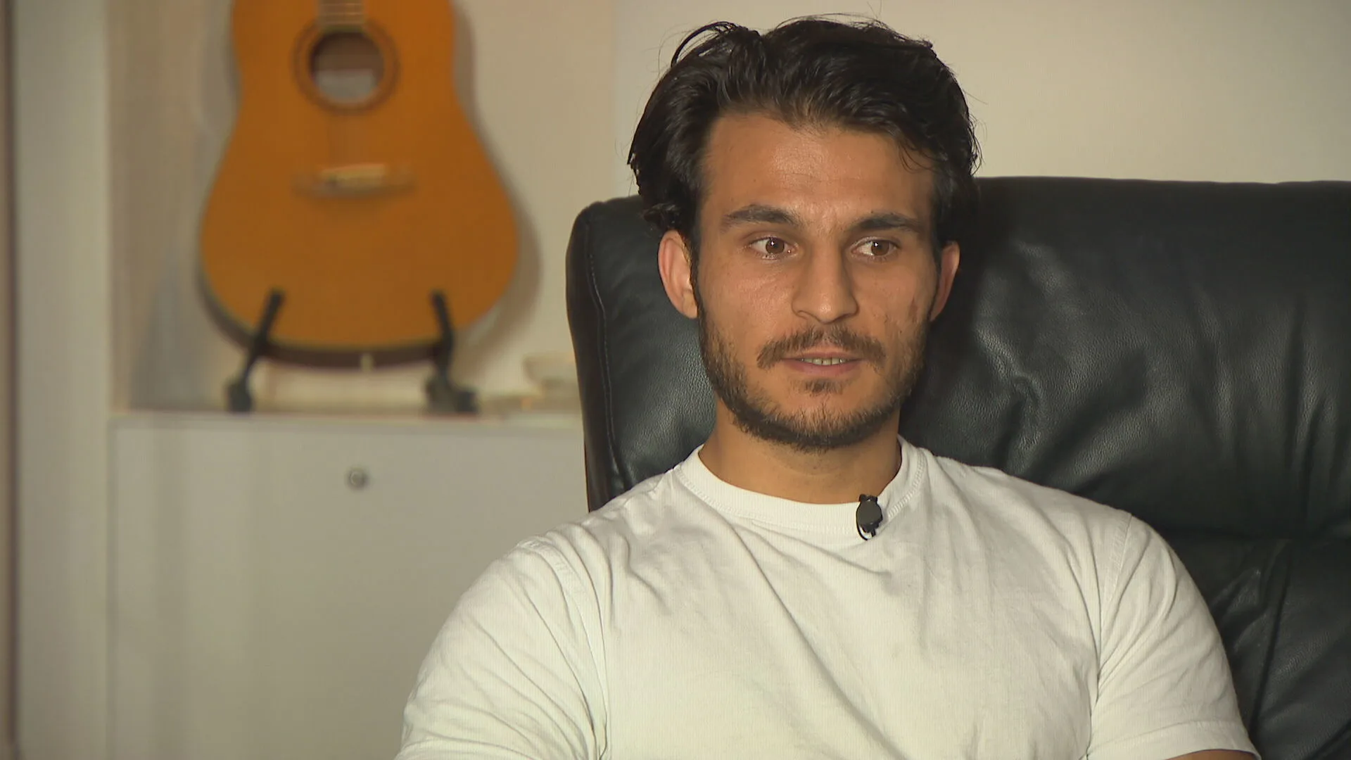Mostafa vreest voor veiligheid familie in Afghanistan na machtsgreep Taliban: 'We zijn in shock'