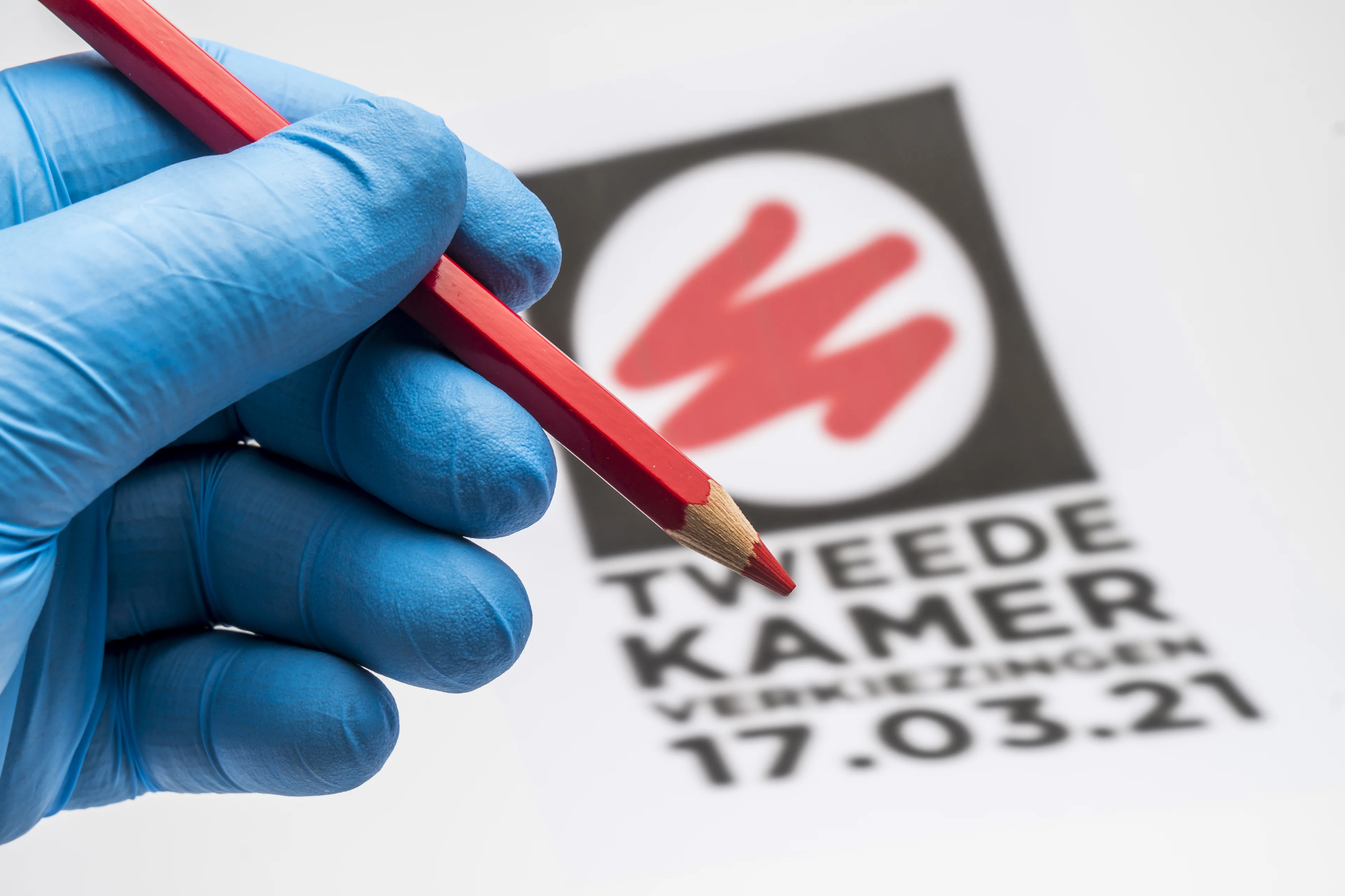 Kiesraad maakt bekend welke partijen meedoen aan de Tweede Kamerverkiezingen