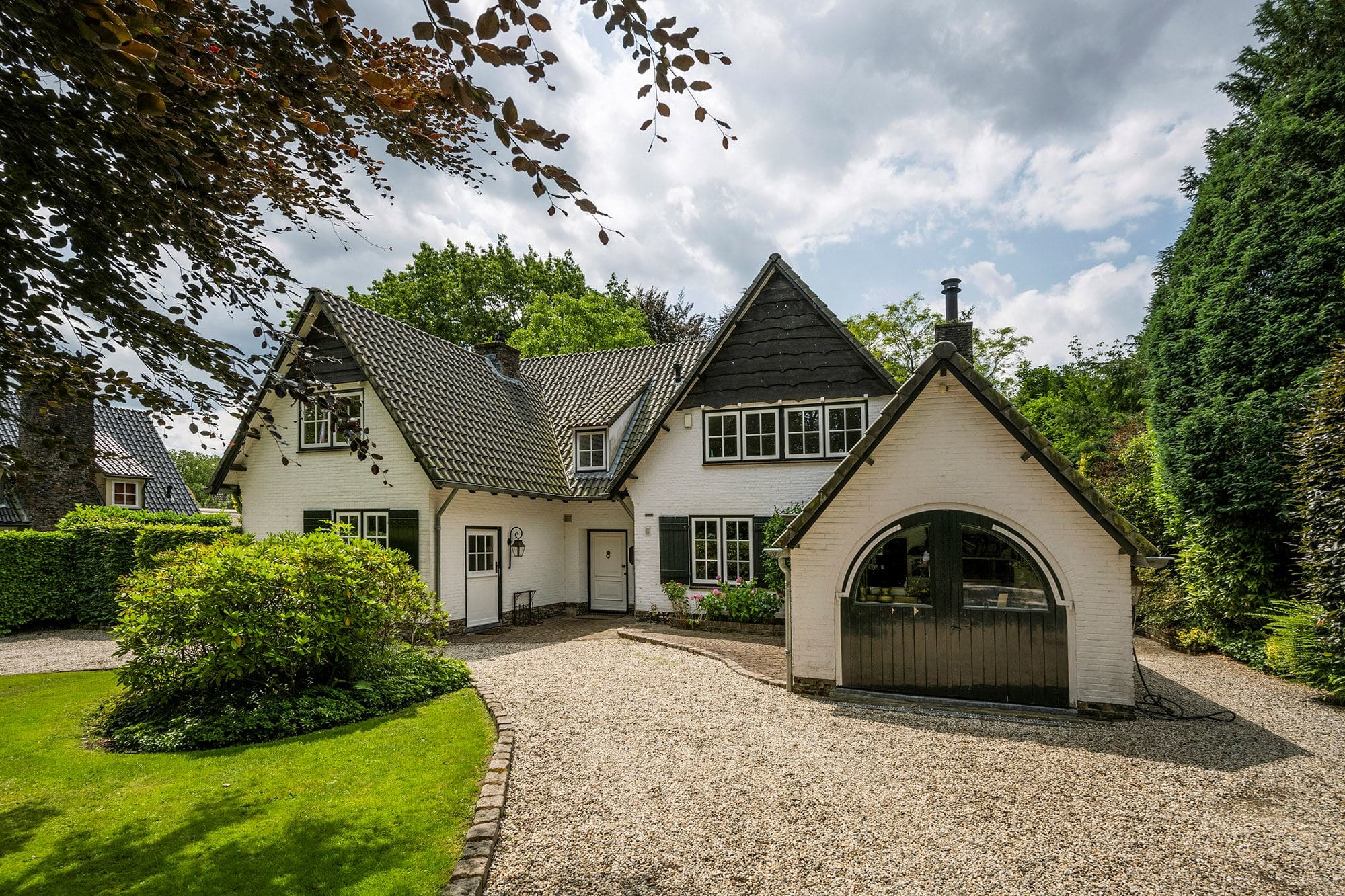 Meest bekeken huis op Funda: villa van 3 miljoen euro van Paul de Leeuw