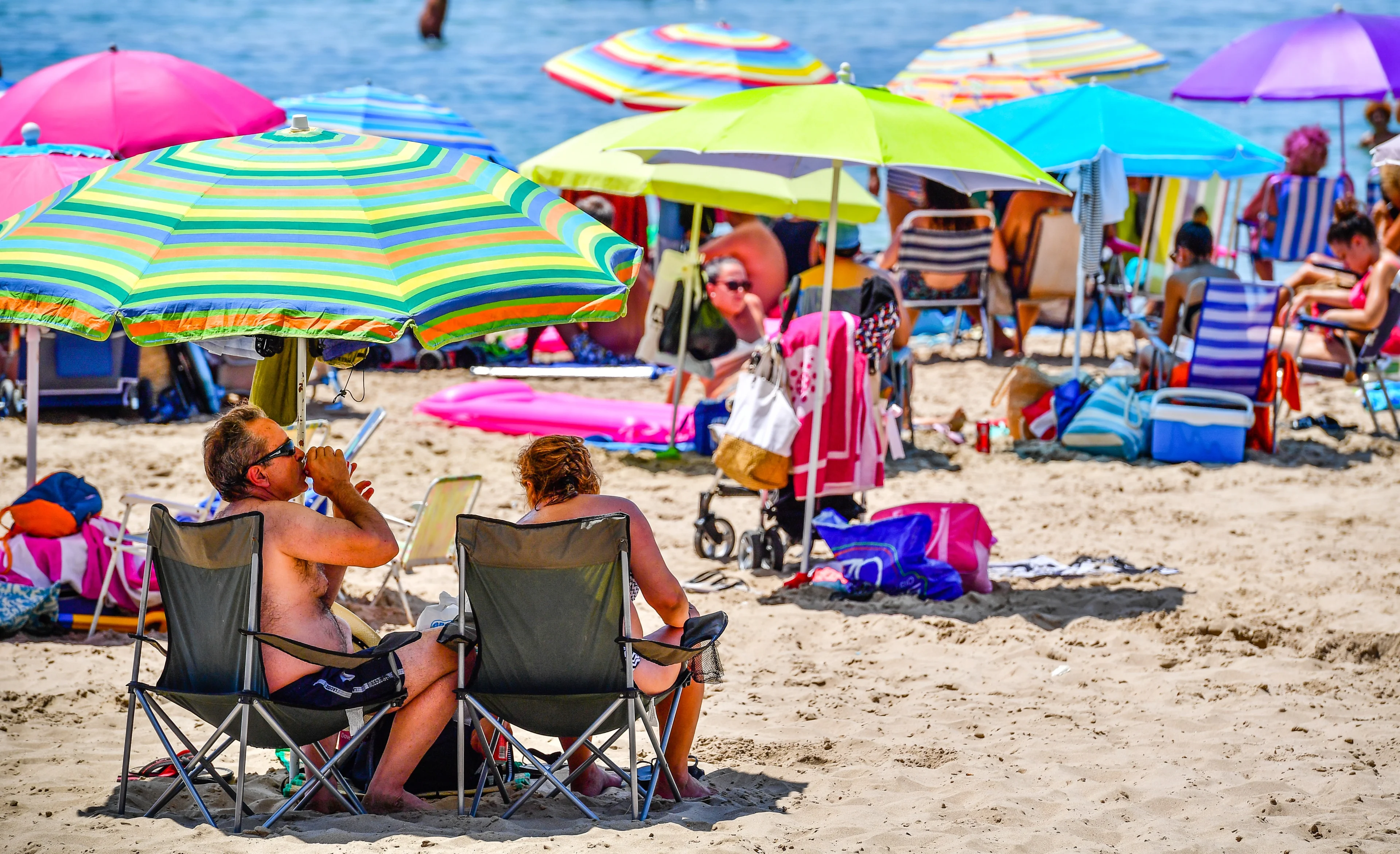 Tropische temperaturen, 42 graden in Zuid-Europa: zo warm wordt het op jouw vakantie