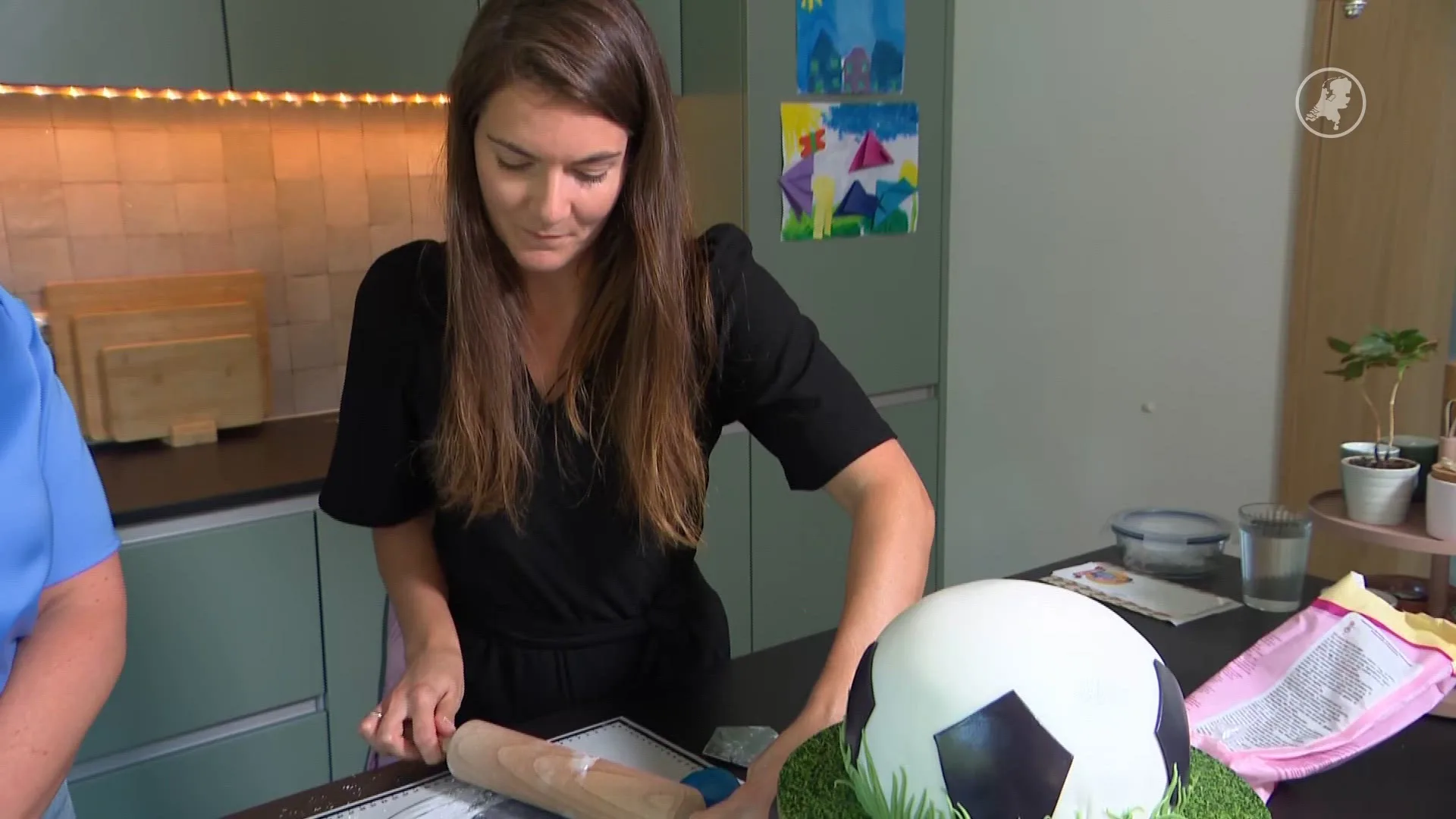 Hobbybakkers verrassen kinderen onder armoedegrens