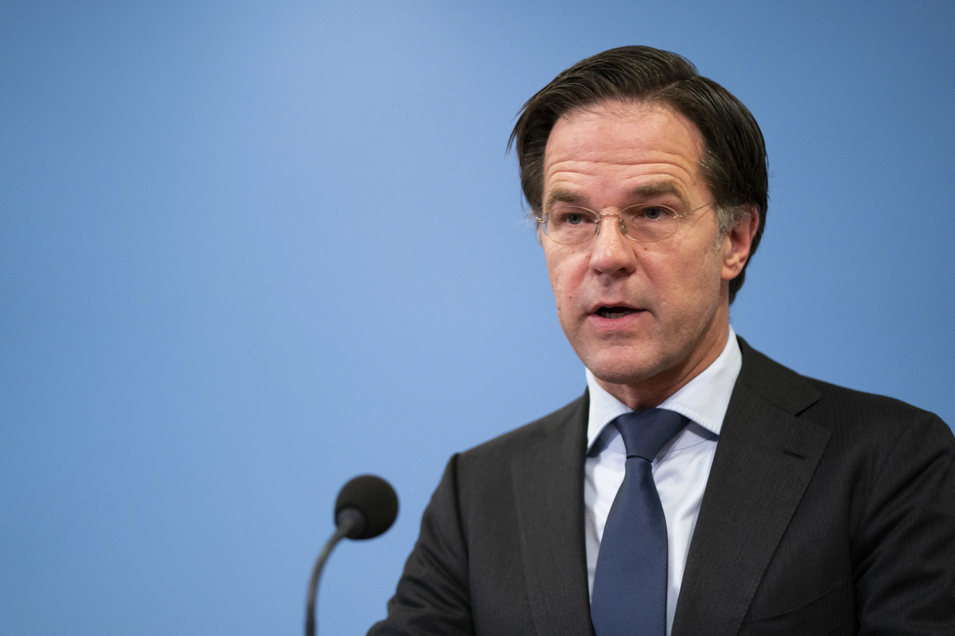 Toeslagenouder kritisch op Rutte in RTL-debat: waarom kan u blijven?